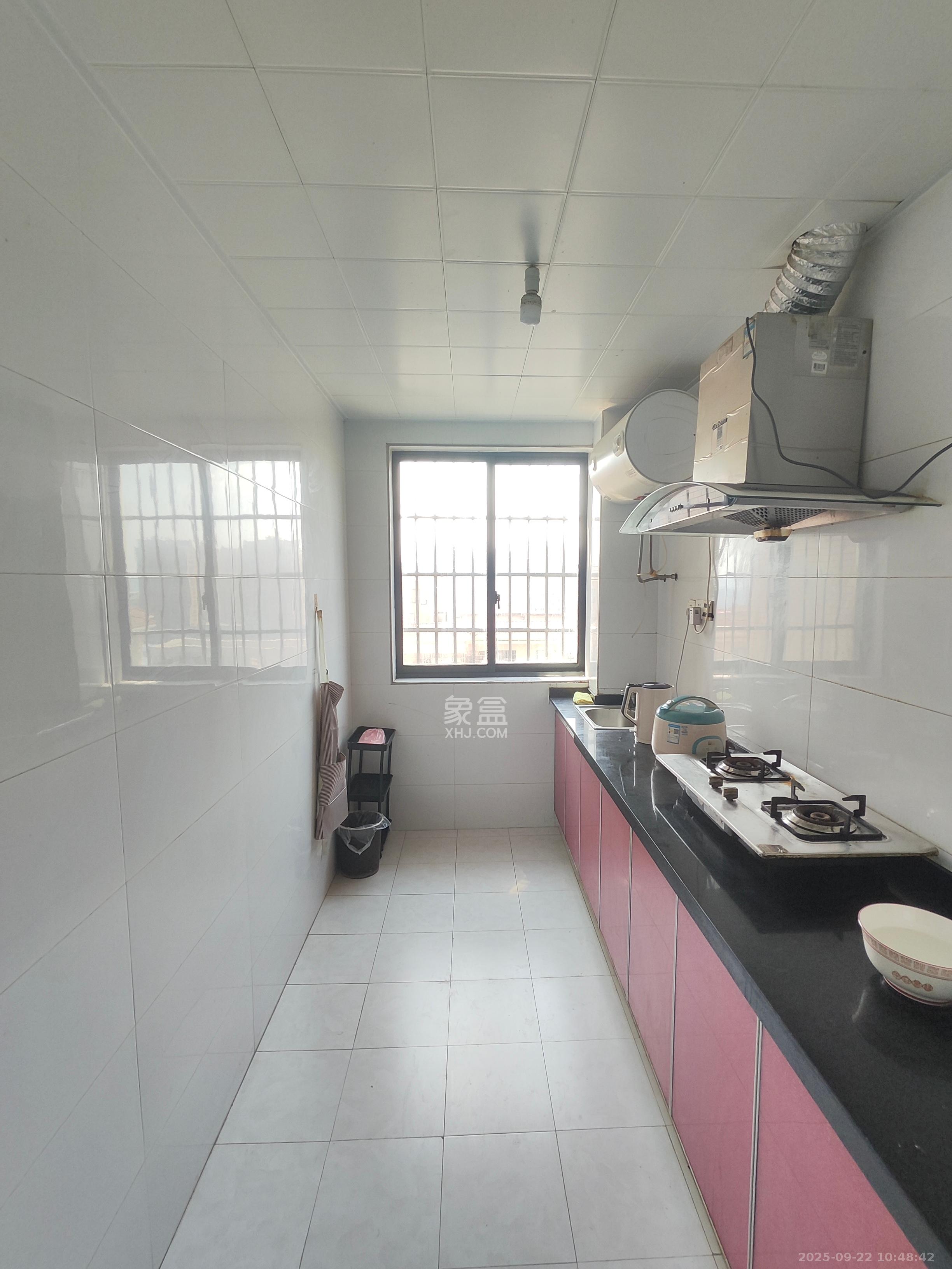 滨水名都 1室1厅1卫 1000.0元/月 滨水名都 1室1厅1卫 1000.0元/月室内图