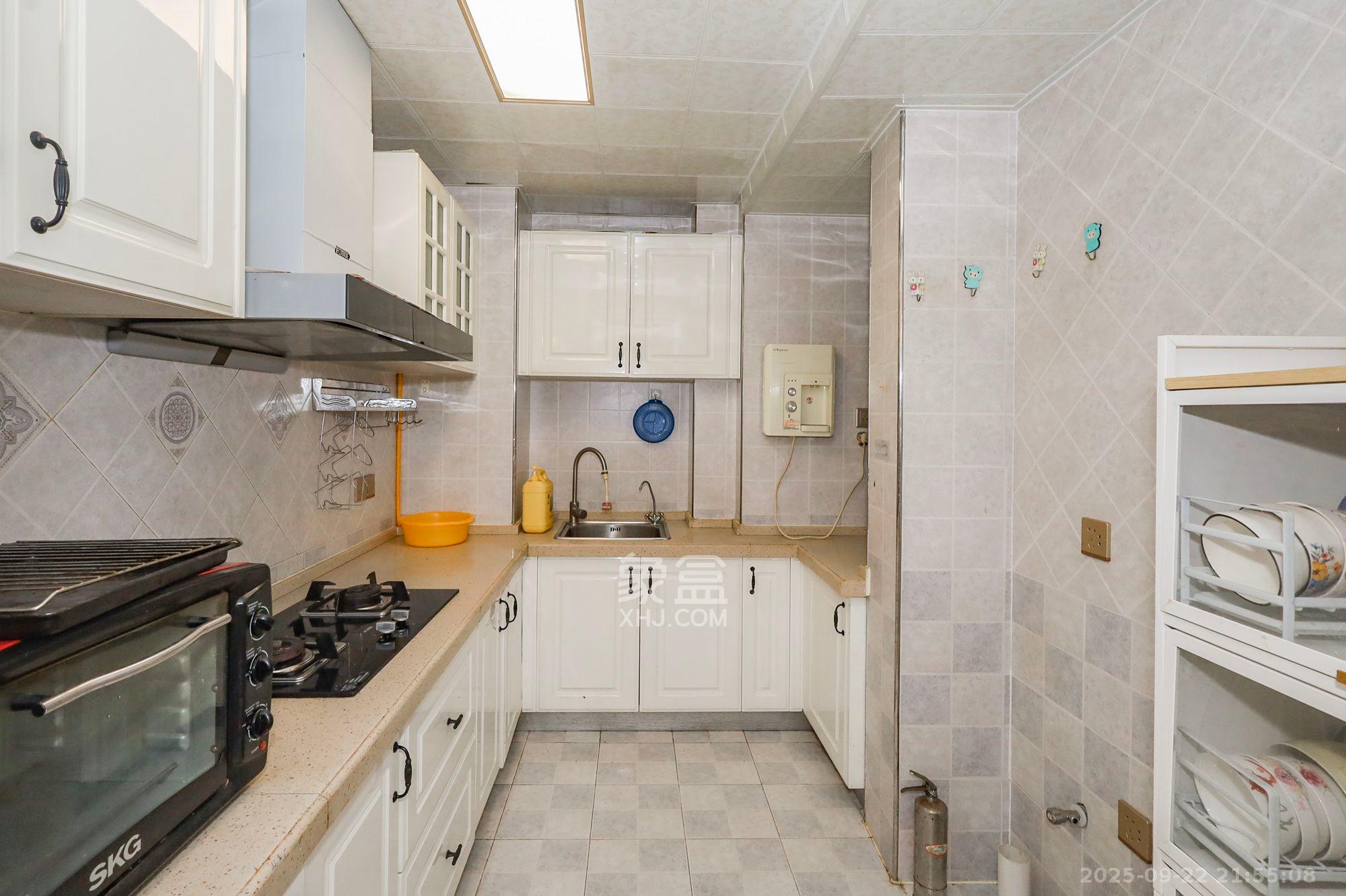 南山雍江汇(滨江国际新城) 3室1厅1卫 3000.0元/月 南山雍江汇(滨江国际新城) 3室1厅1卫 3000.0元/月室内图