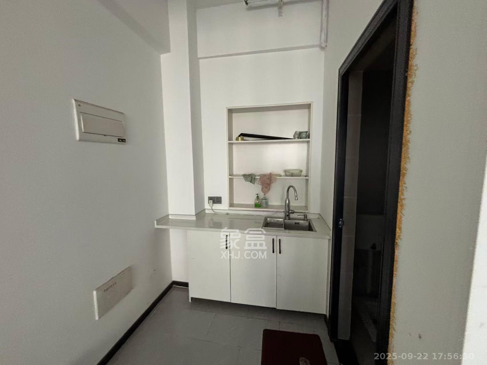 金科天悦（金科美邻汇）  1室1厅1卫    1000.0元/月室内图