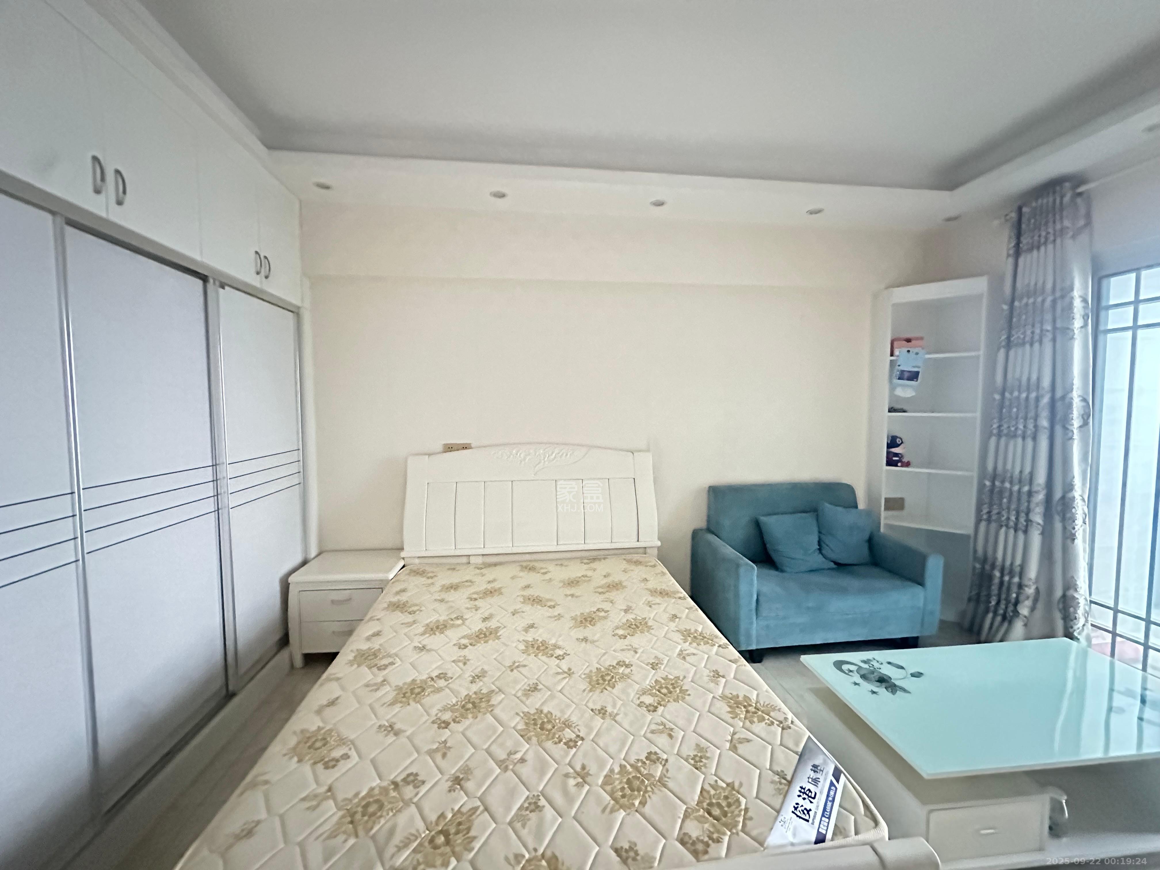 丰园城（鄱阳小区二期）  1室1厅1卫    1200.0元/月室内图