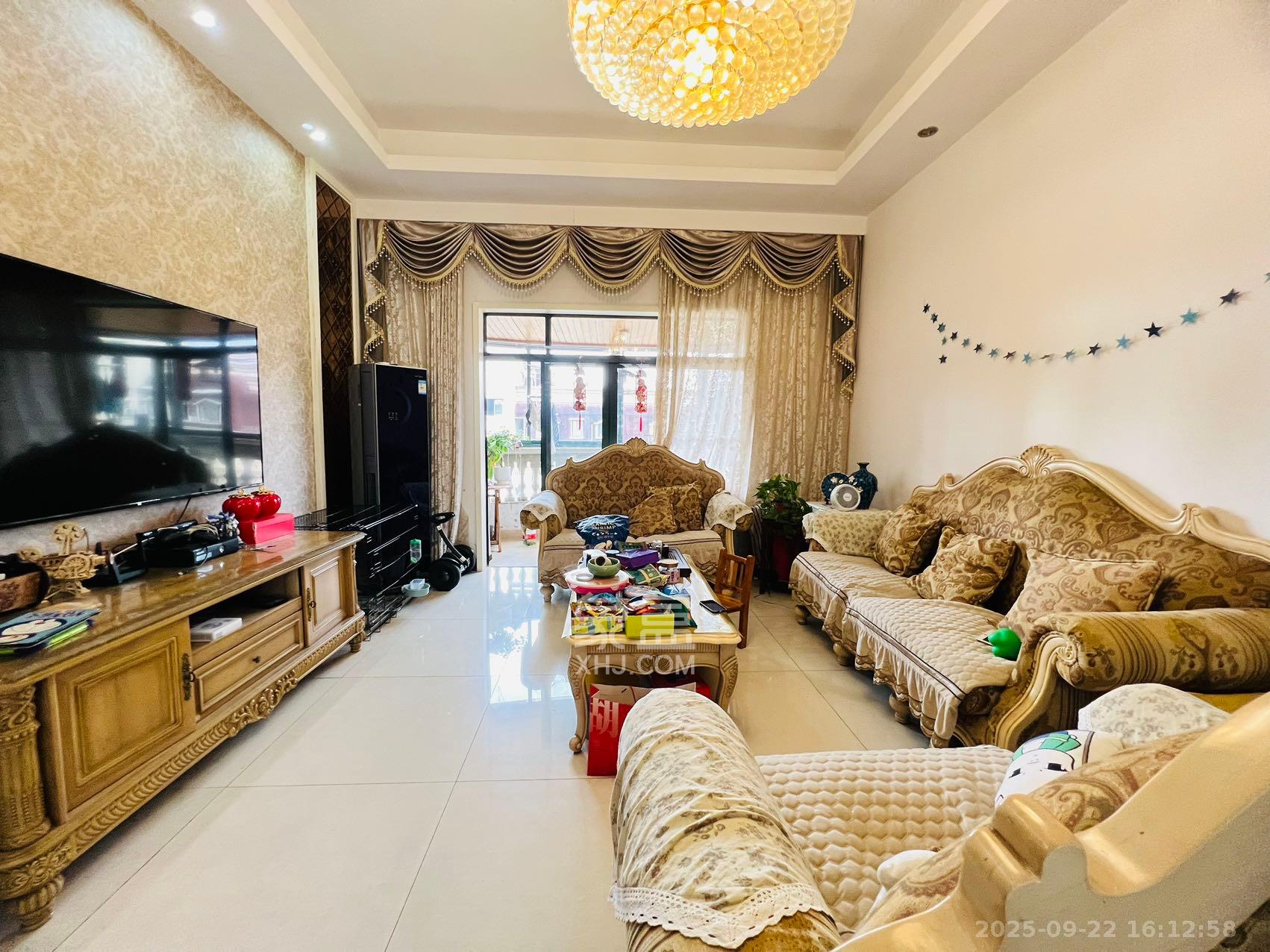 世嘉国际华城 4室2厅2卫 3500.0元/月 世嘉国际华城 4室2厅2卫 3500.0元/月室内图