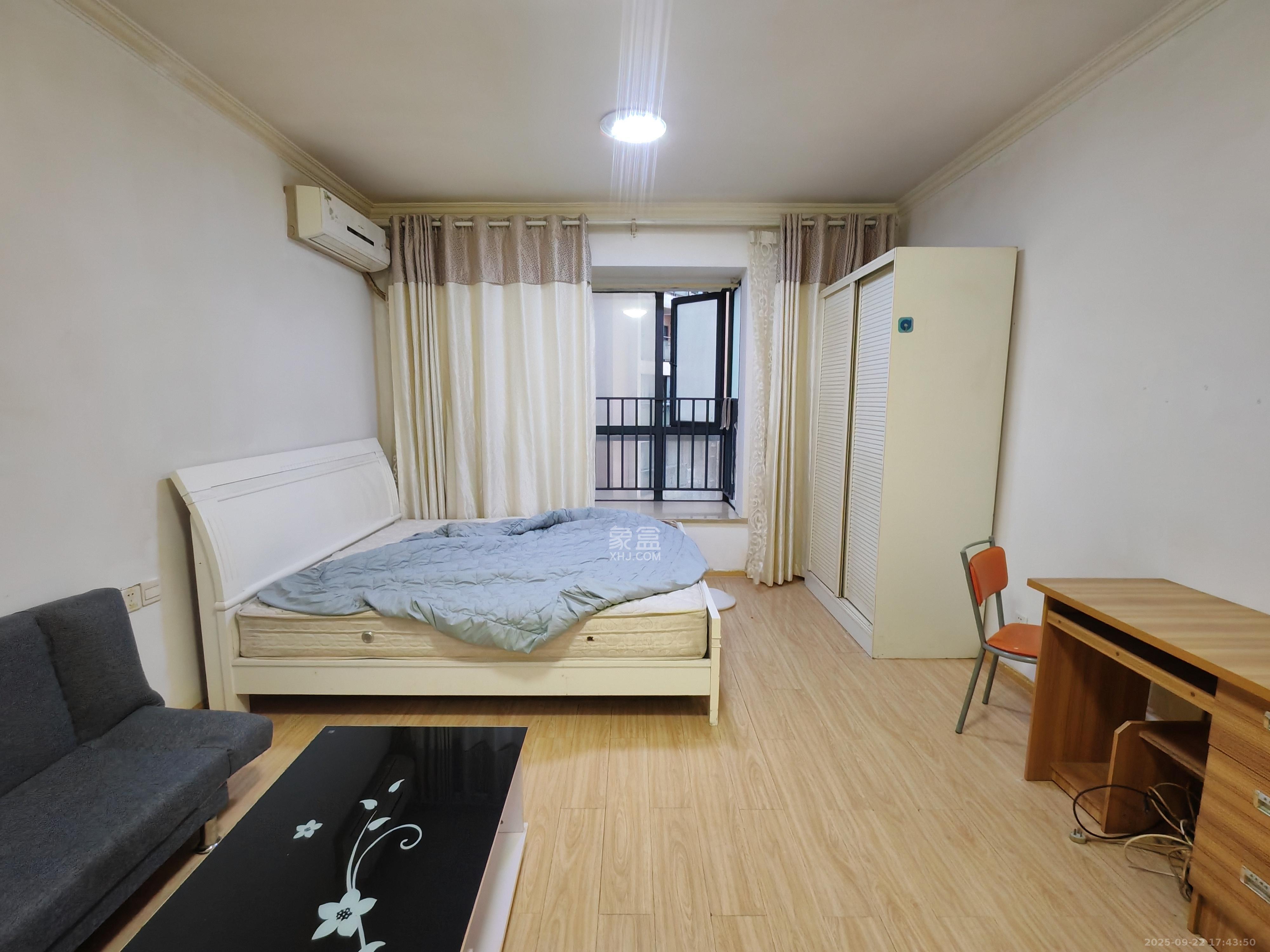万芙锦城  1室1厅1卫   1300.00元/月