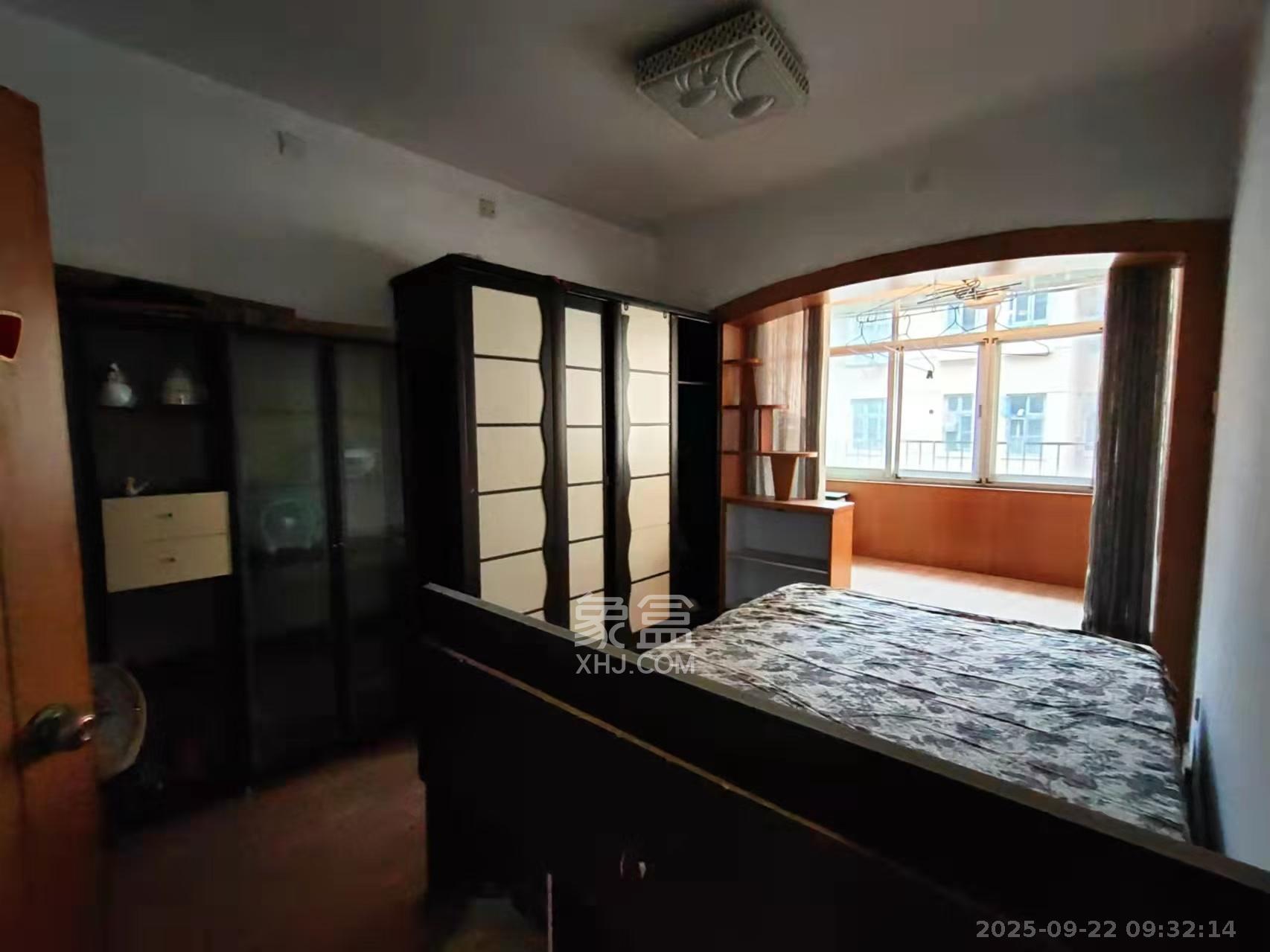 袁家岭省煤炭厅宿舍(芙蓉区省煤炭局小区) 1室0厅0卫 1600.0元/月 袁家岭省煤炭厅宿舍(芙蓉区省煤炭局小区) 1室0厅0卫 1600.0元/月室内图