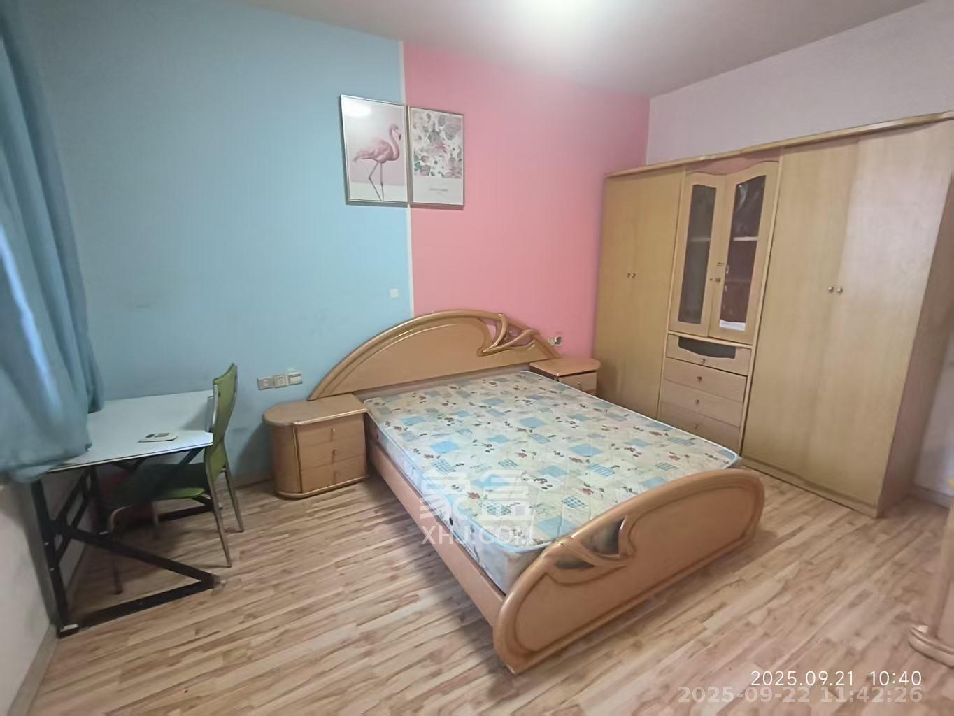 厚生里  3室2厅1卫    1800.0元/月室内图