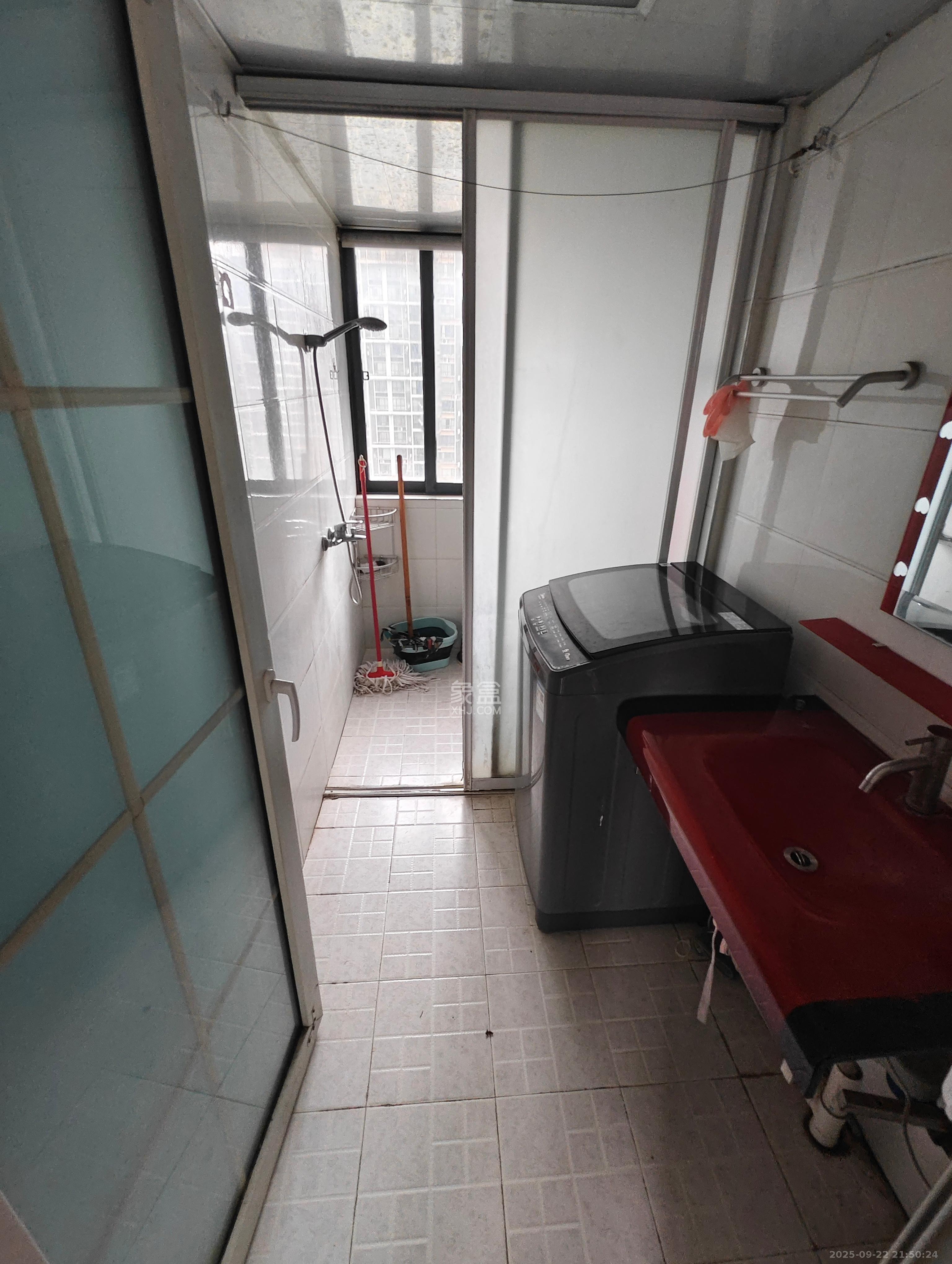 云鼎公馆 2室2厅1卫 2100.0元/月 云鼎公馆 2室2厅1卫 2100.0元/月室内图