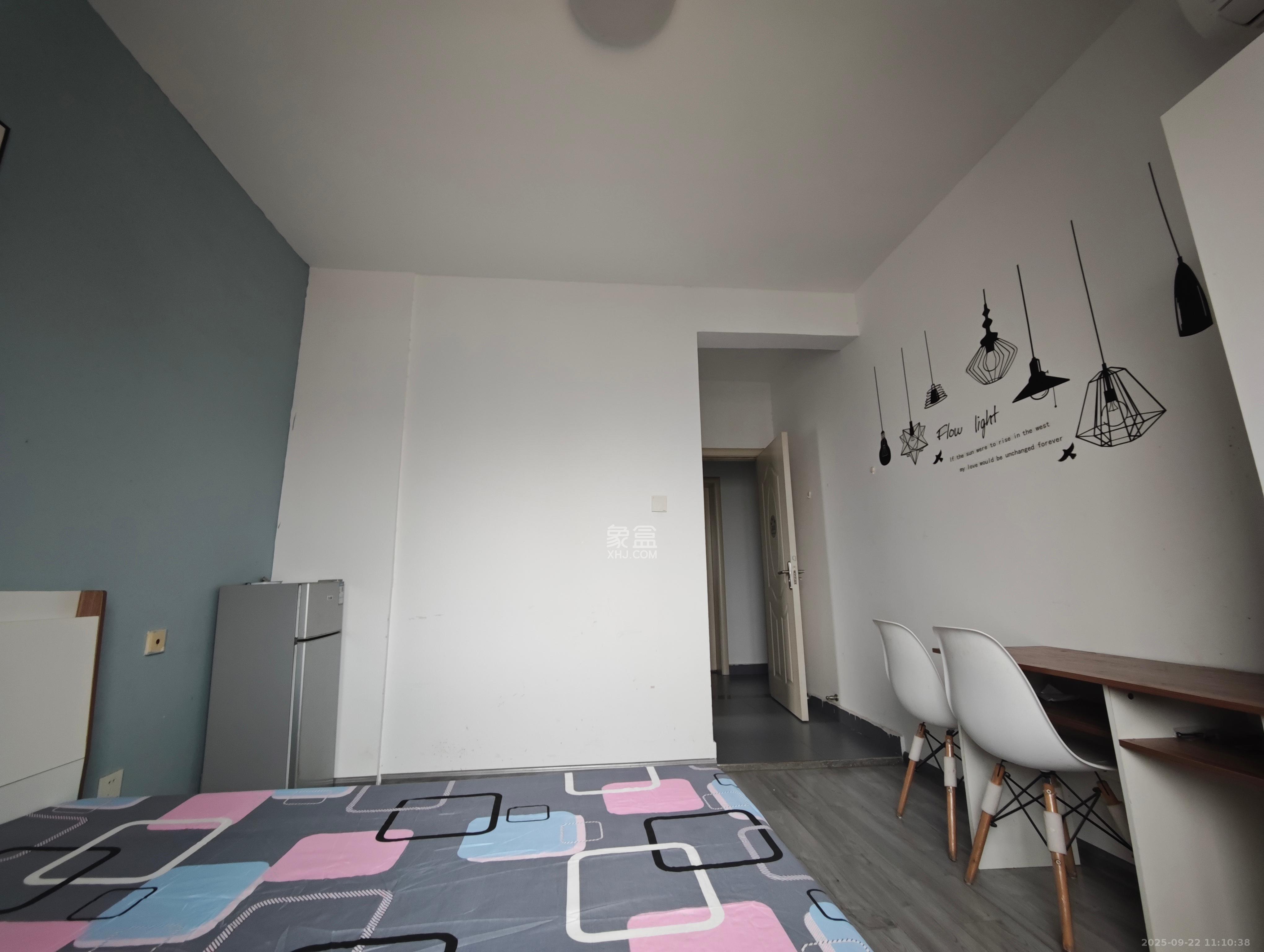 丰禧园  1室1厅1卫    1300.0元/月 丰禧园  1室1厅1卫    1300.0元/月室内图