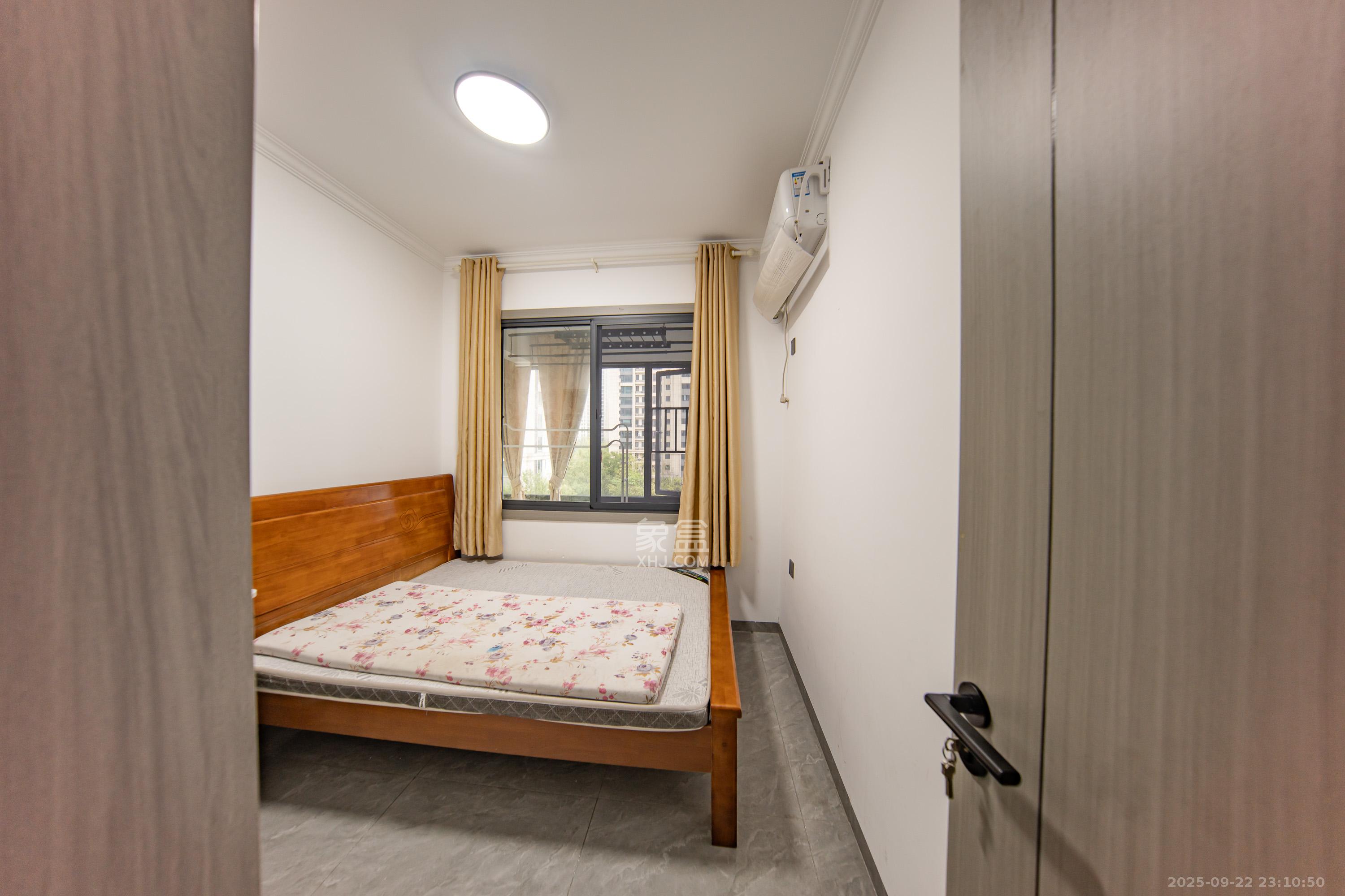 建投象山国际 3室2厅2卫 120.0万 建投象山国际 3室2厅2卫 120.0万卧室