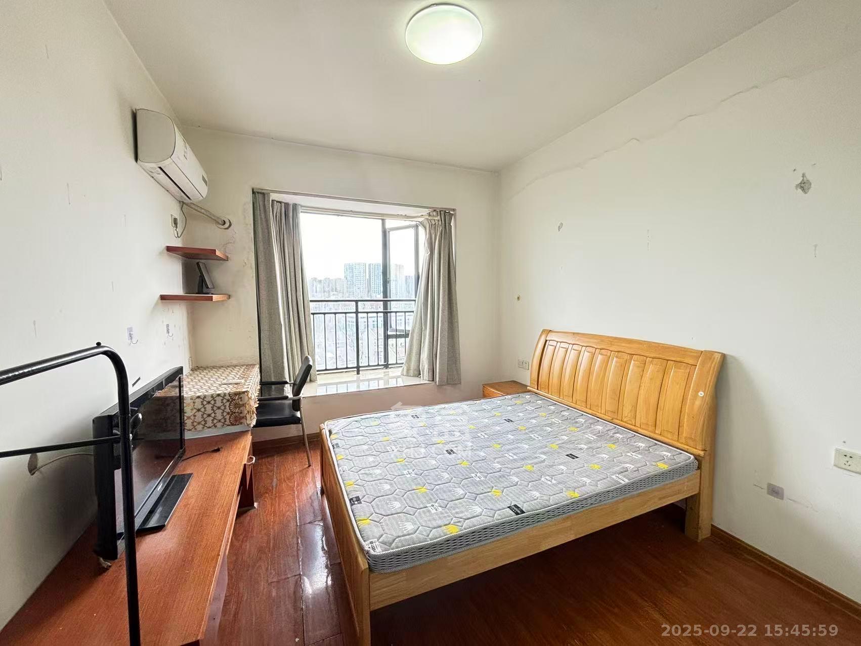 高升金典 1室1厅1卫 1500.0元/月 高升金典 1室1厅1卫 1500.0元/月室内图