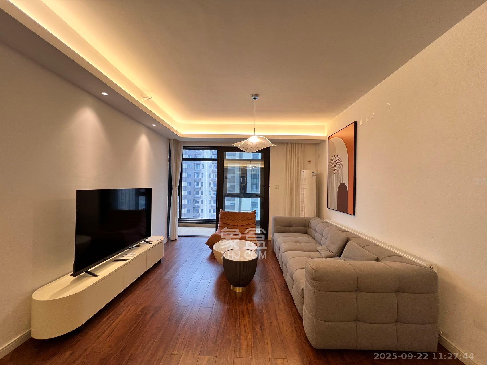 万科里金域国际  4室2厅2卫    4700.0元/月室内图