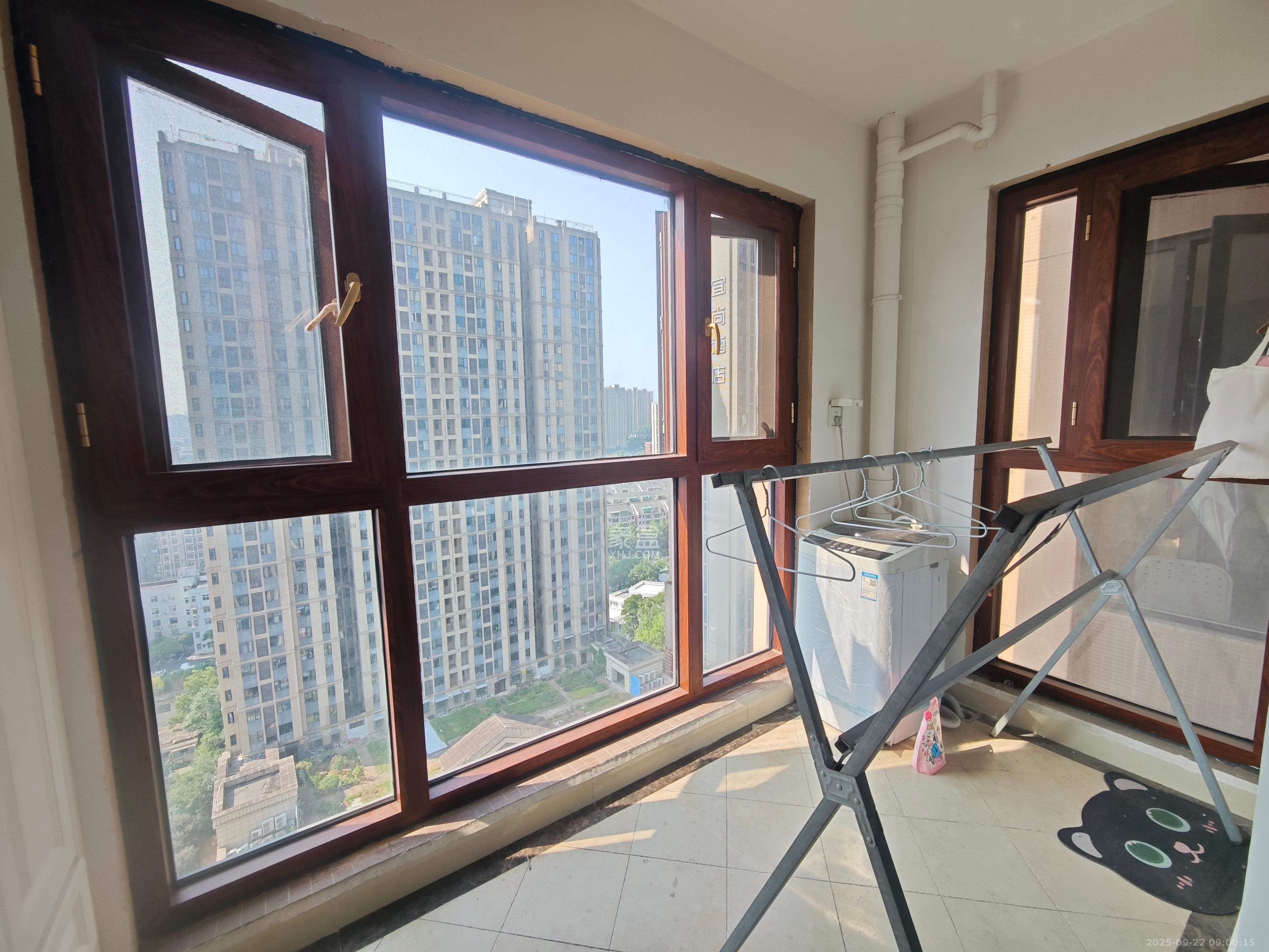 五江天街北区 2室2厅1卫 2400.0元/月 五江天街北区 2室2厅1卫 2400.0元/月室内图