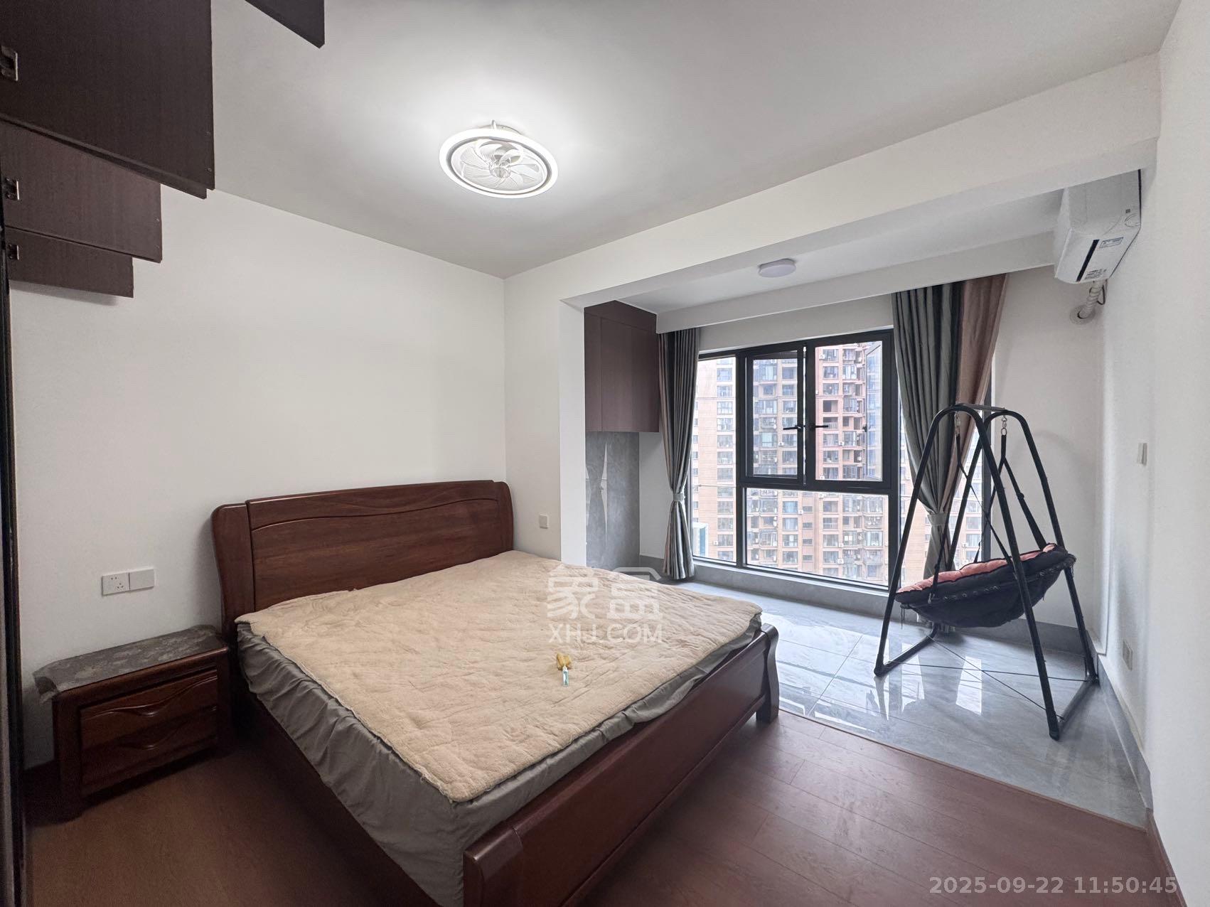 邦盛水岸御园 4室2厅2卫 2200.0元/月 邦盛水岸御园 4室2厅2卫 2200.0元/月室内图