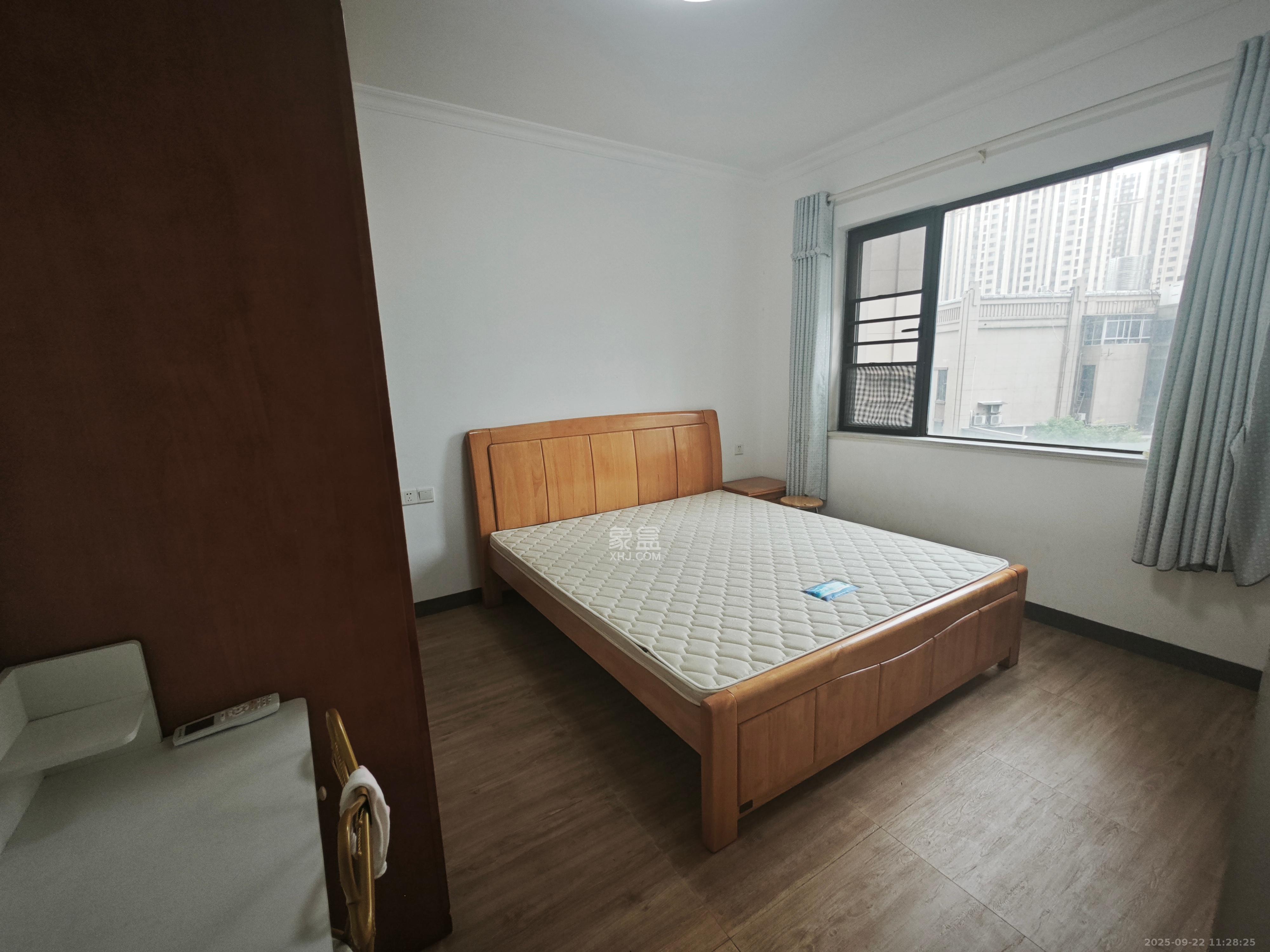 梅溪湖合能璞丽 3室2厅2卫 2400.0元/月 梅溪湖合能璞丽 3室2厅2卫 2400.0元/月室内图