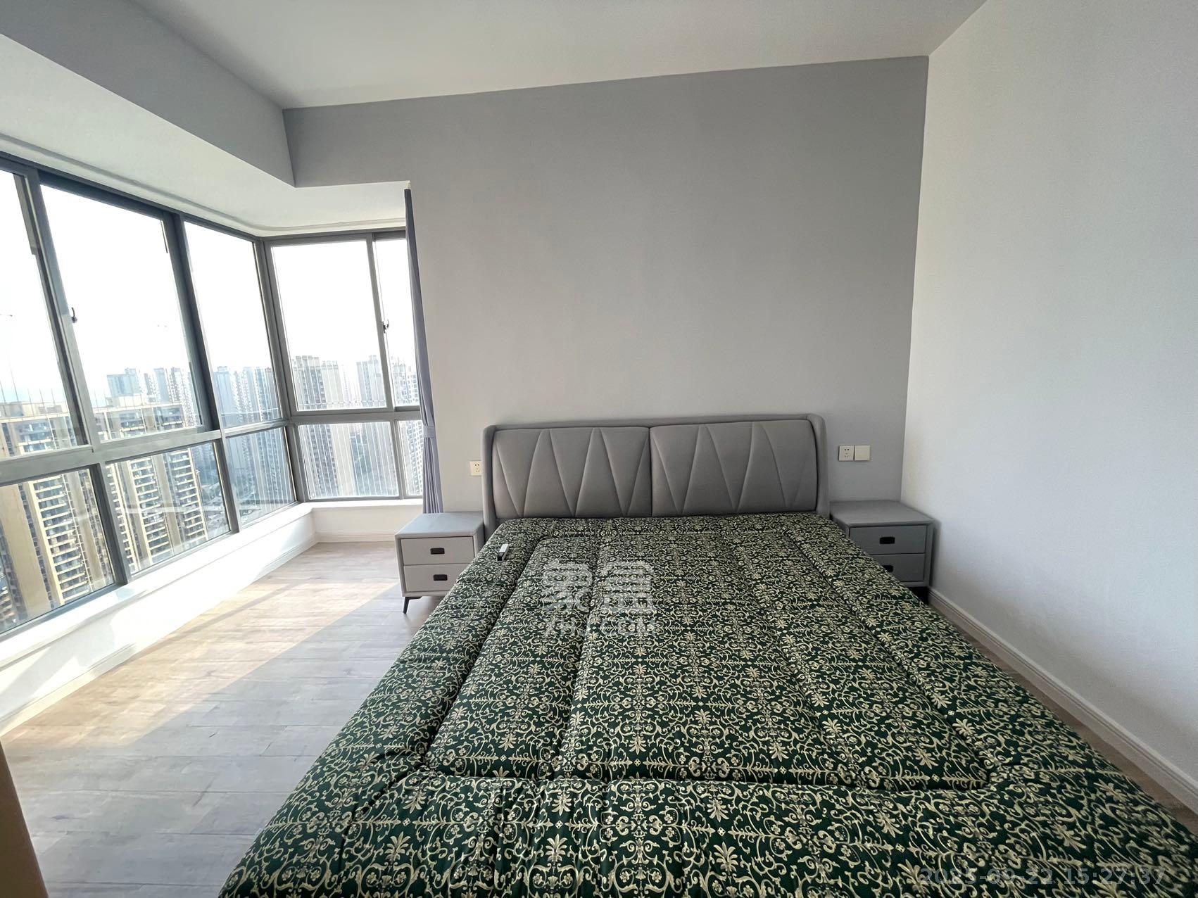 碧桂园南城首府（东宸林海）  4室2厅2卫    2700.0元/月室内图