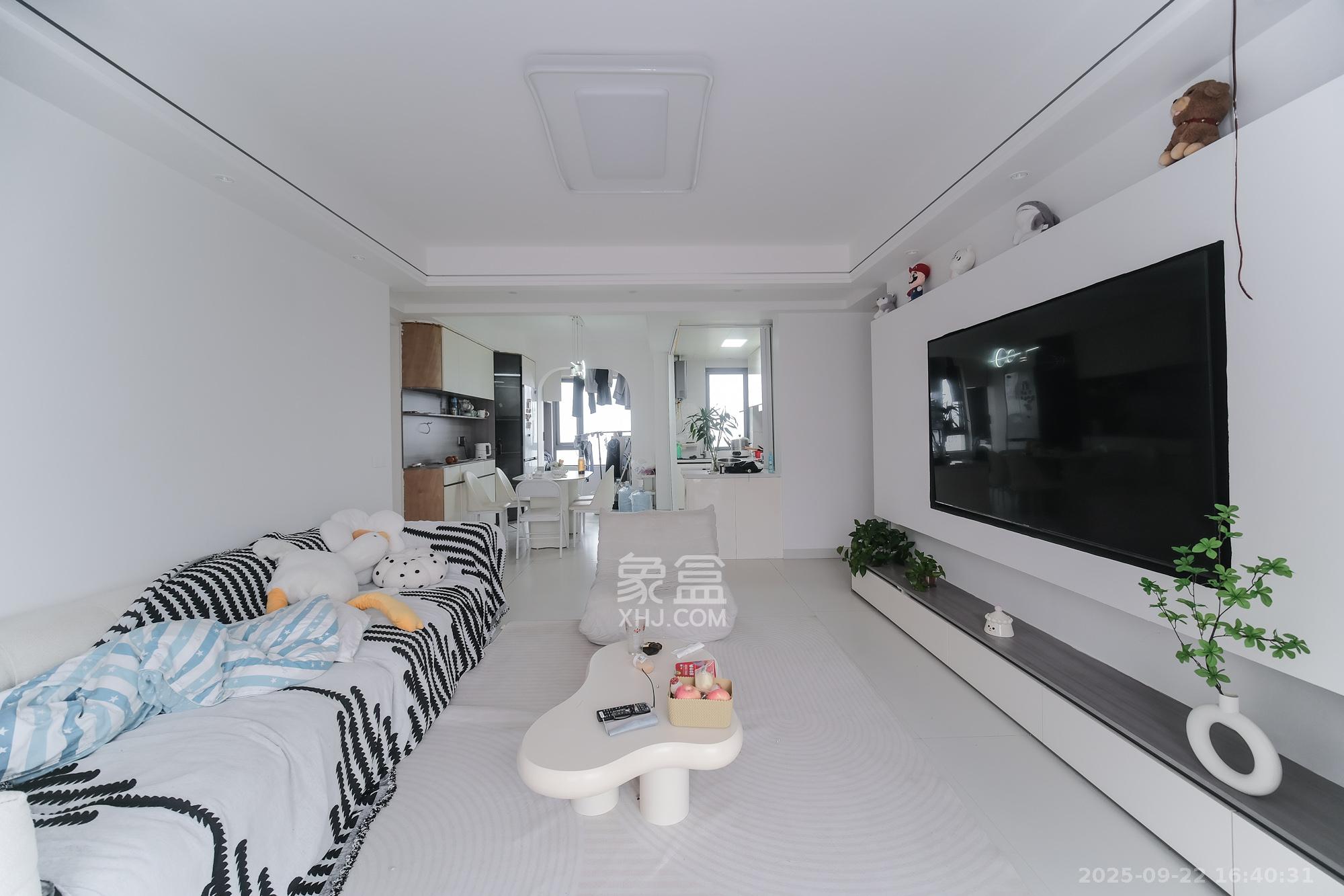 爱情公望府  4室2厅2卫    90.2万