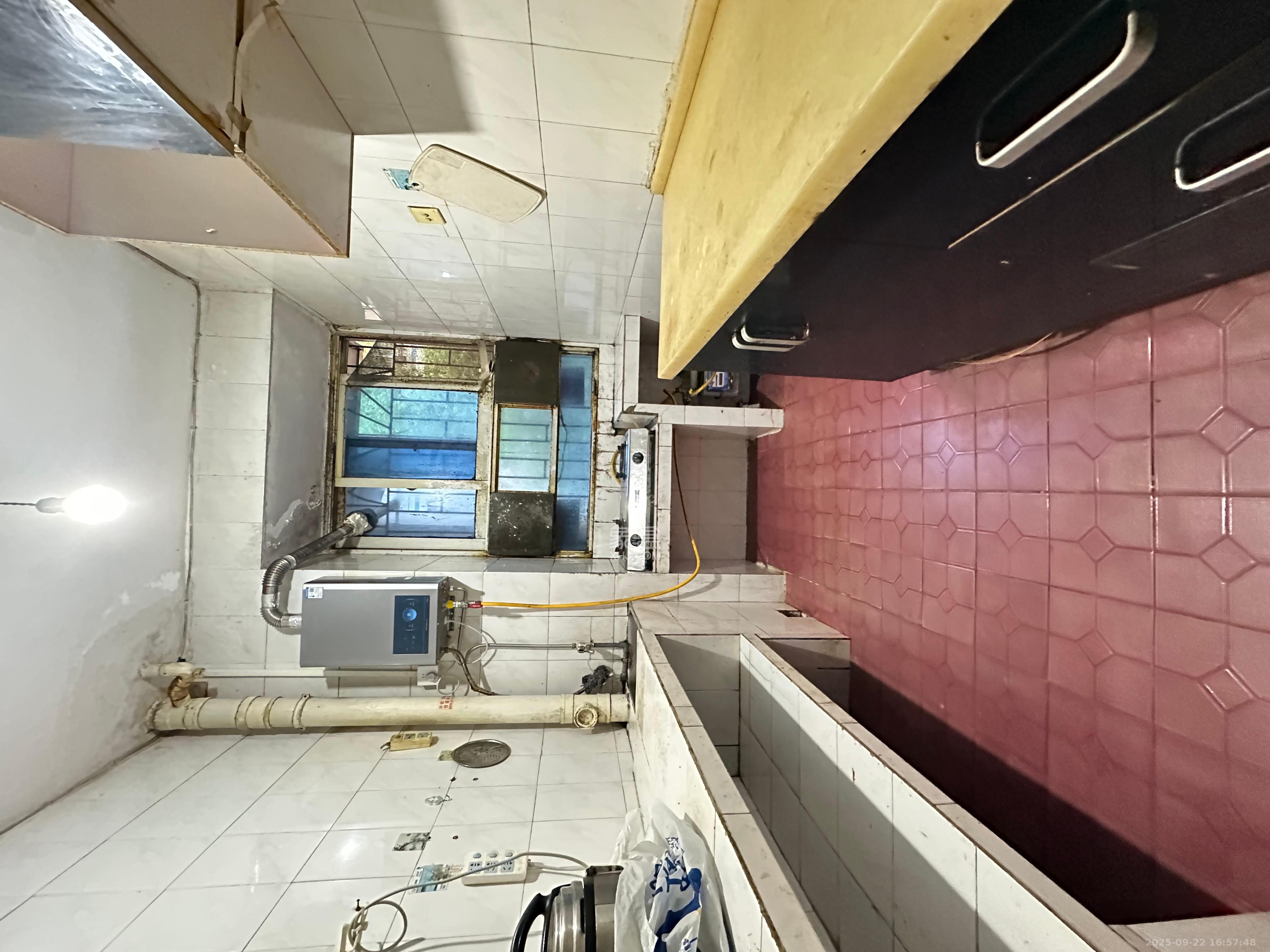 四方小区  1室0厅0卫    1400.0元/月室内图