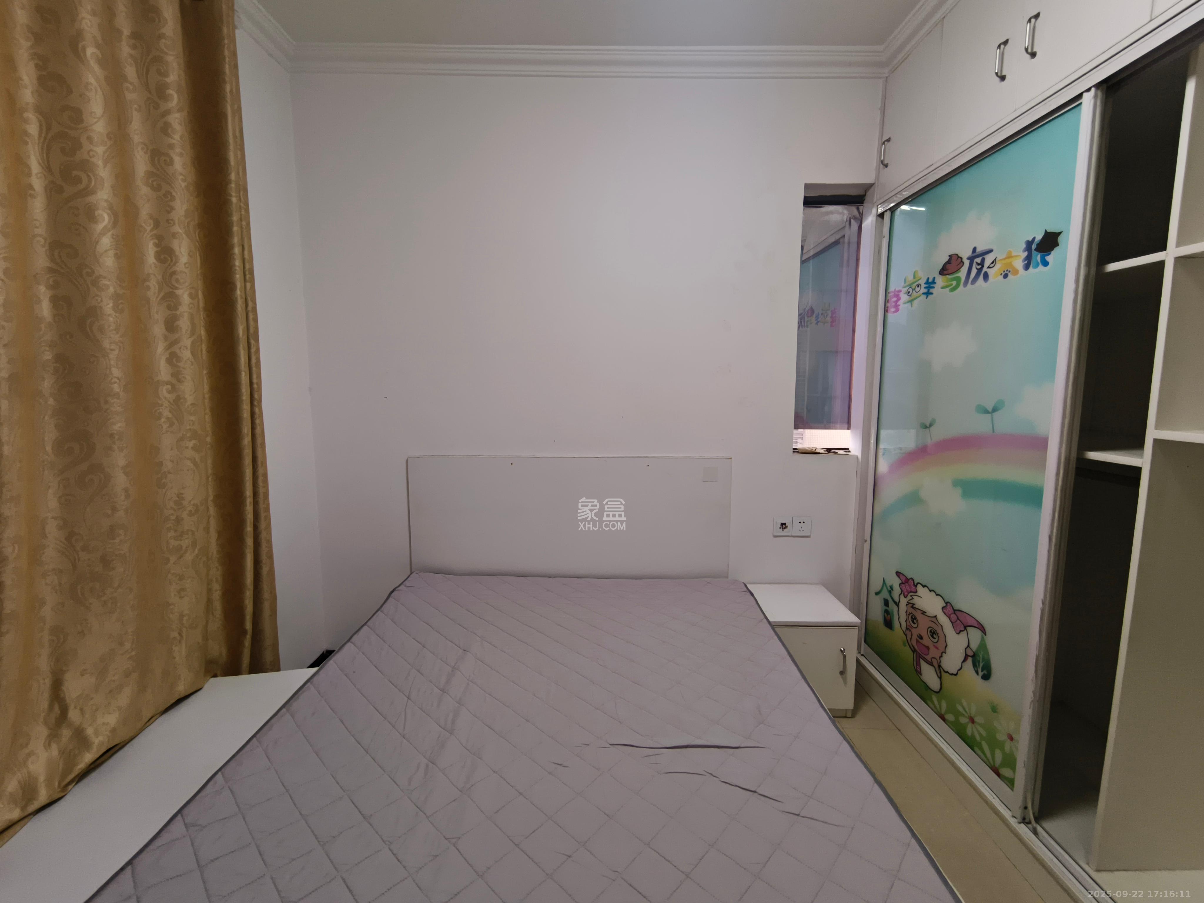 叠彩兰亭  3室2厅1卫    2200.0元/月室内图