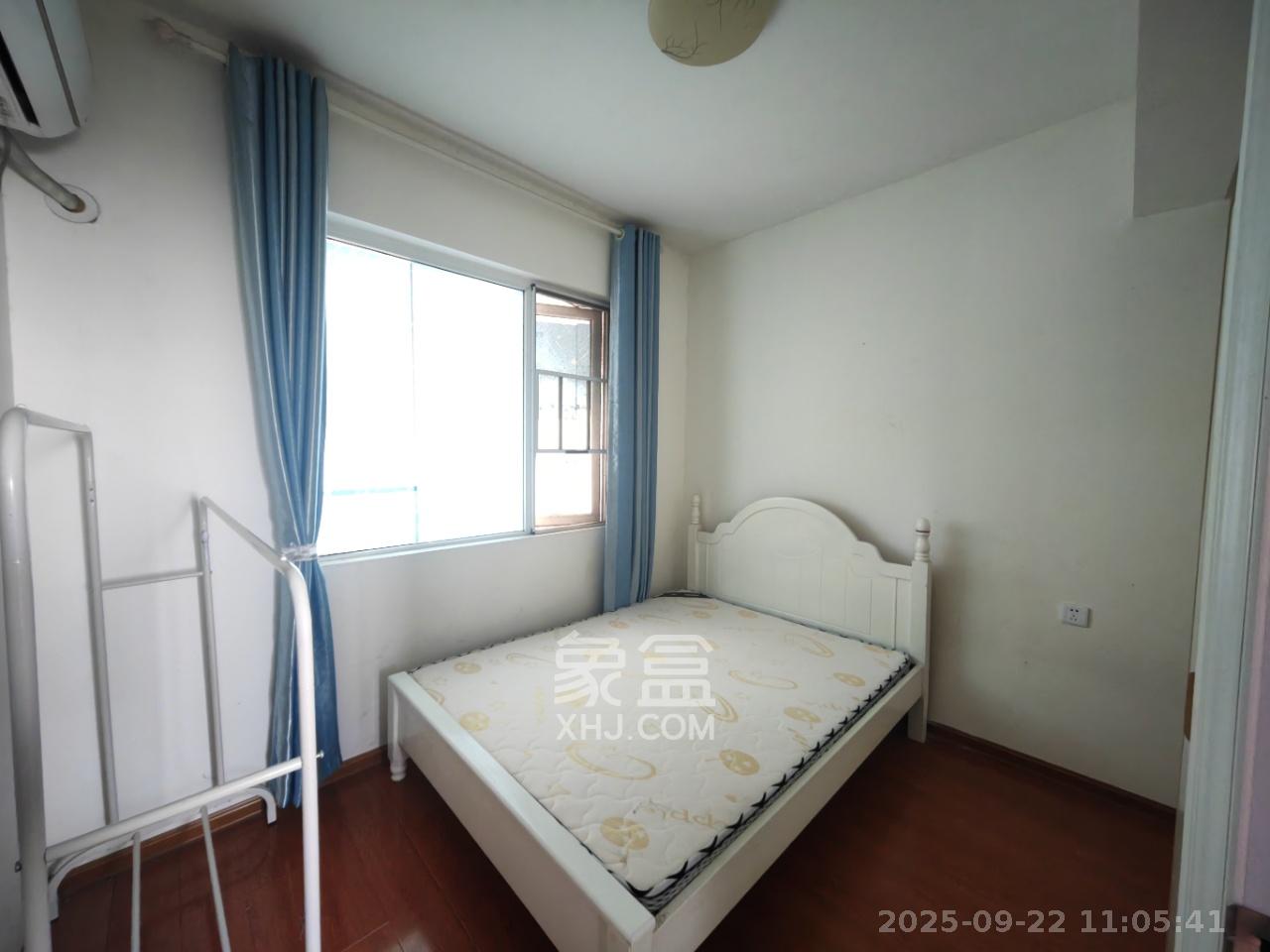 绿地海外滩一期 2室1厅1卫 1600.0元/月 绿地海外滩一期 2室1厅1卫 1600.0元/月室内图