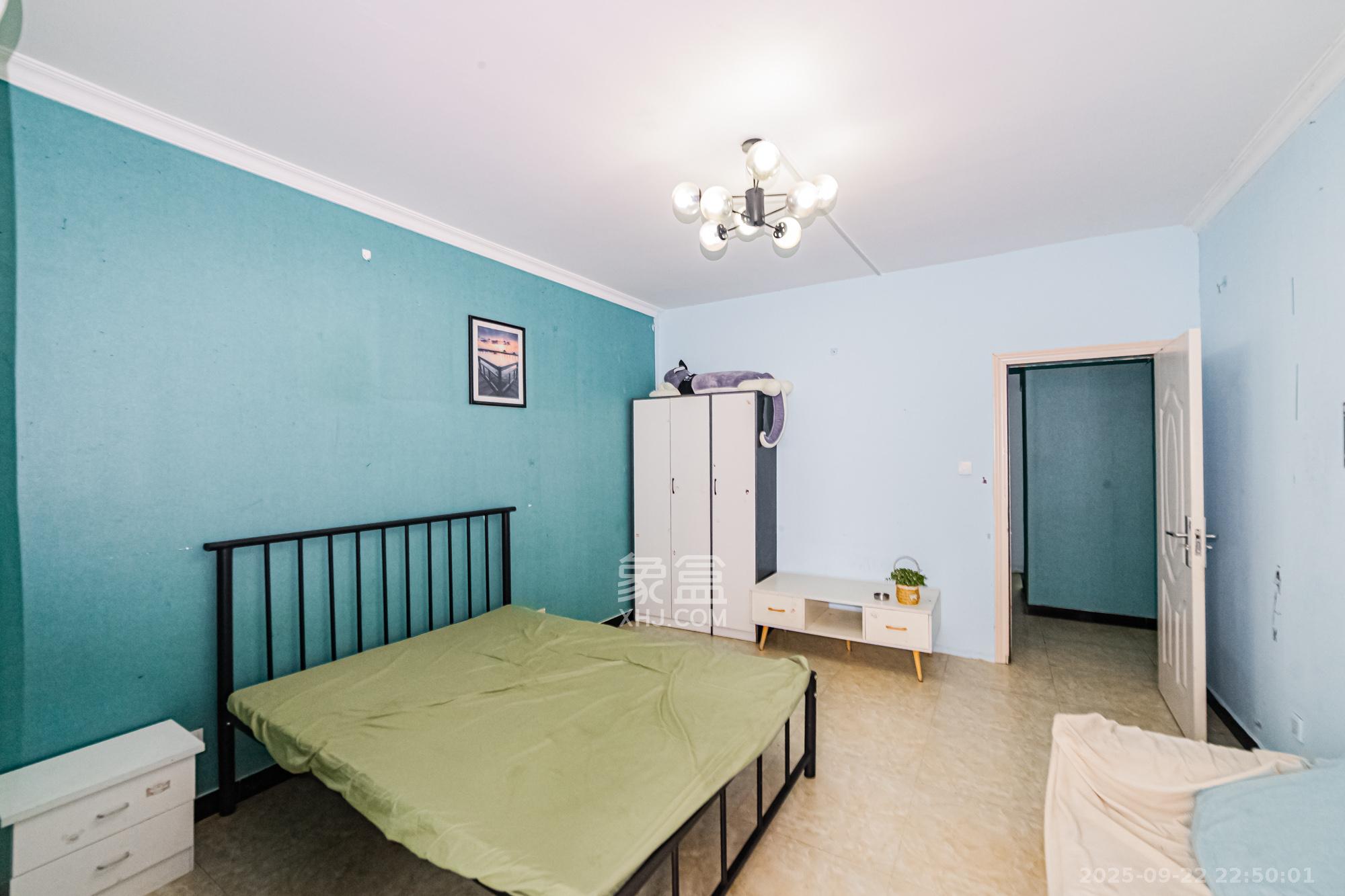 北辰三角洲B2E2区 3室2厅1卫 188.0万 北辰三角洲B2E2区 3室2厅1卫 188.0万卧室