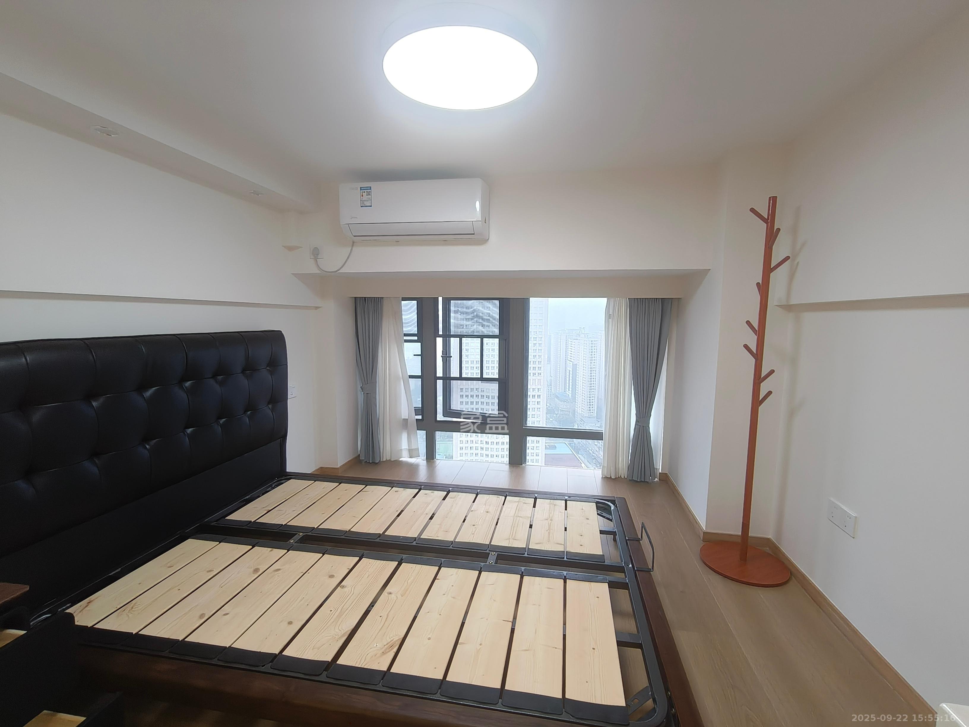阳光城檀悦  2室1厅1卫   2600.00元/月室内图