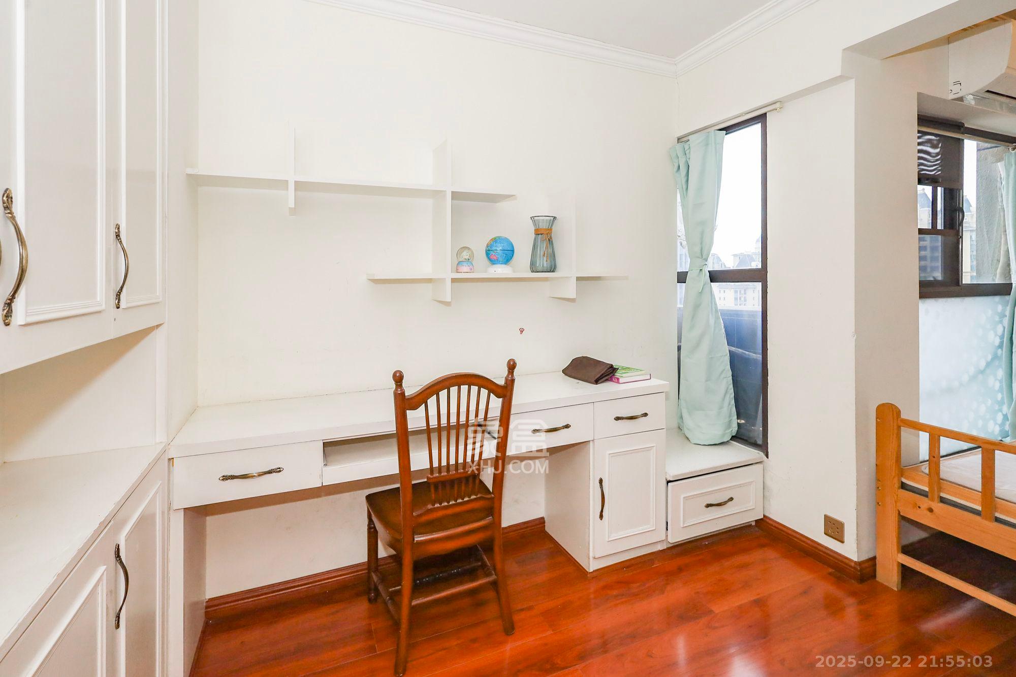 南山雍江汇（滨江国际新城）  3室1厅1卫    3000.0元/月室内图