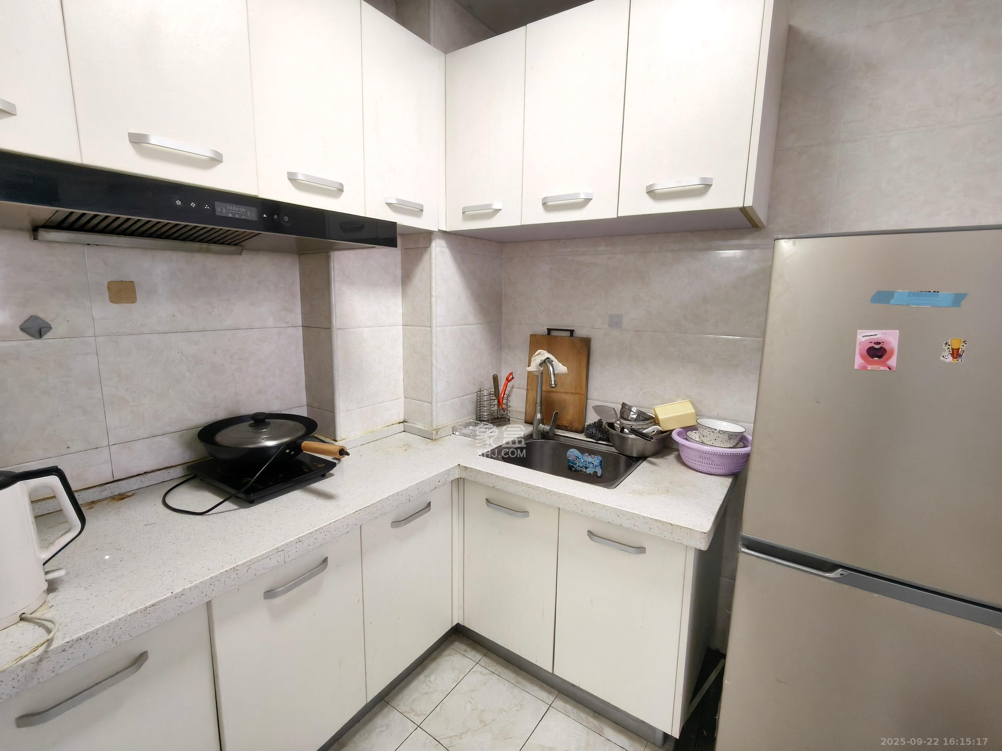 湘楚华庭  1室1厅1卫    1200.0元/月室内图