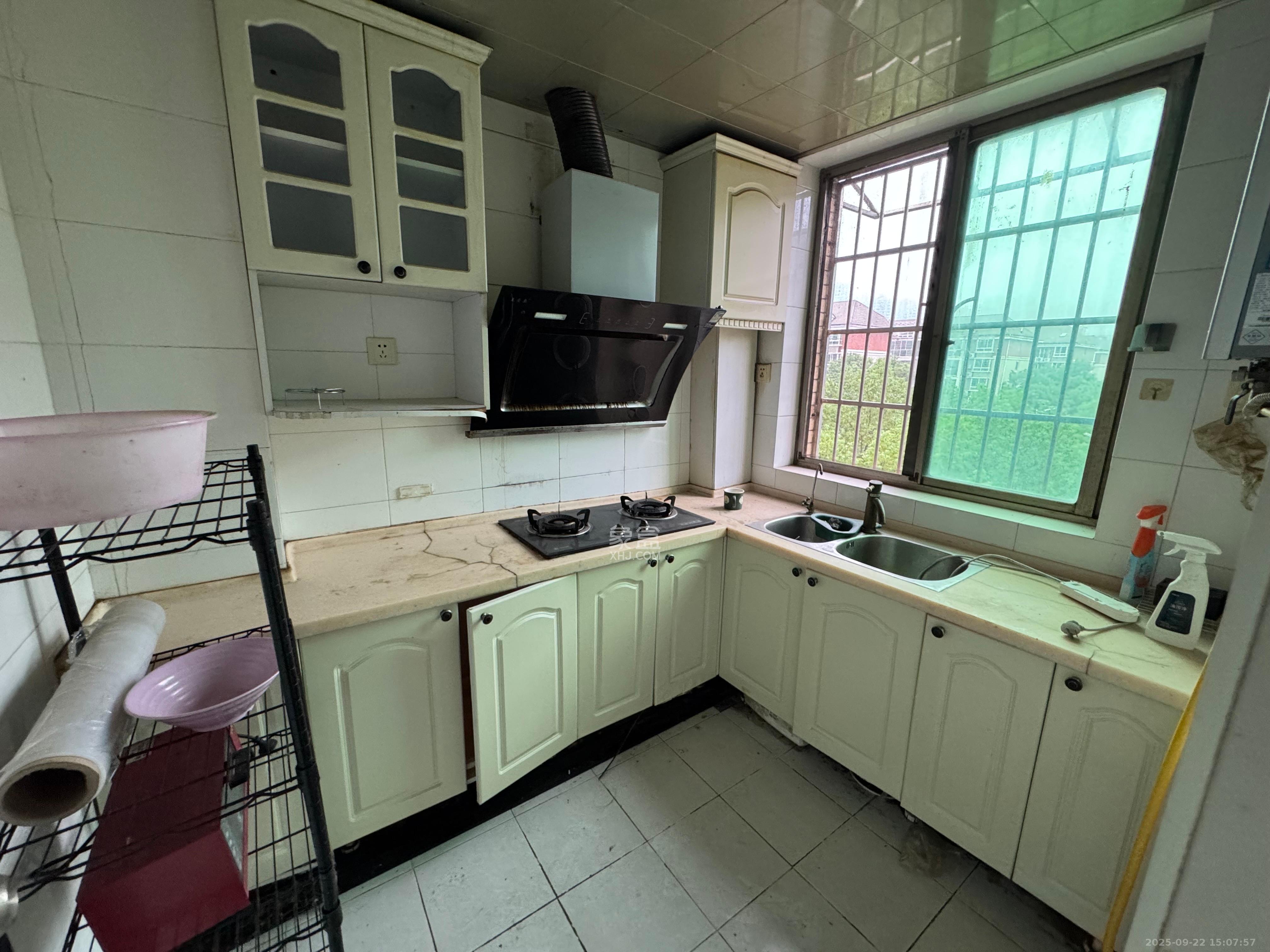 景香苑  2室2厅2卫    1600.0元/月室内图