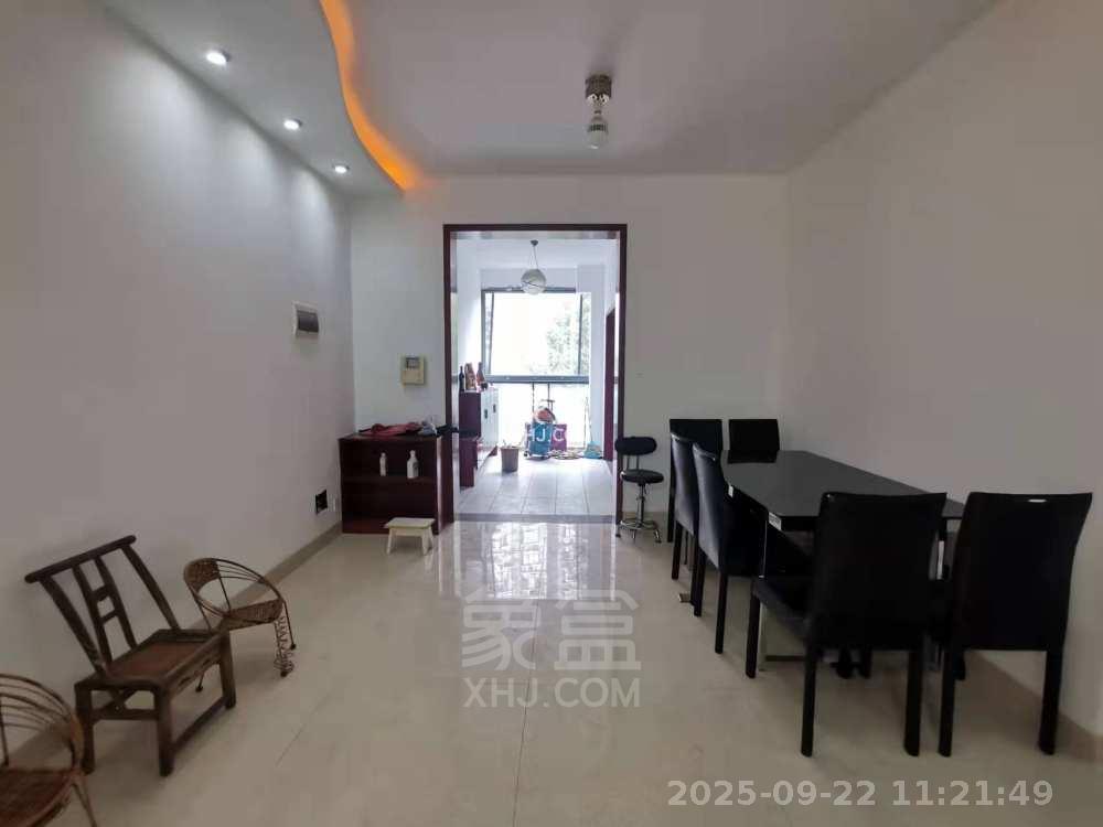 紫苑江岸 3室2厅2卫 1500.0元/月 紫苑江岸 3室2厅2卫 1500.0元/月小区图