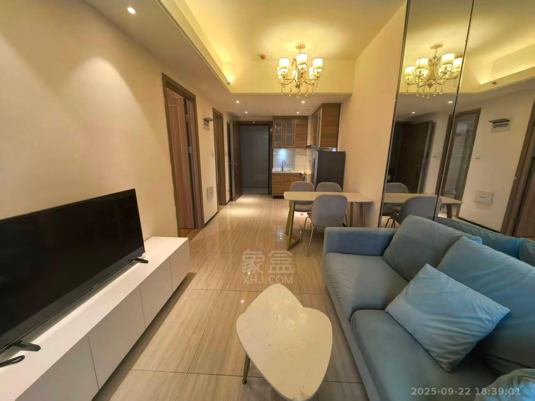 恒大御景湾 1室1厅1卫 1300.0元/月 恒大御景湾 1室1厅1卫 1300.0元/月室内图