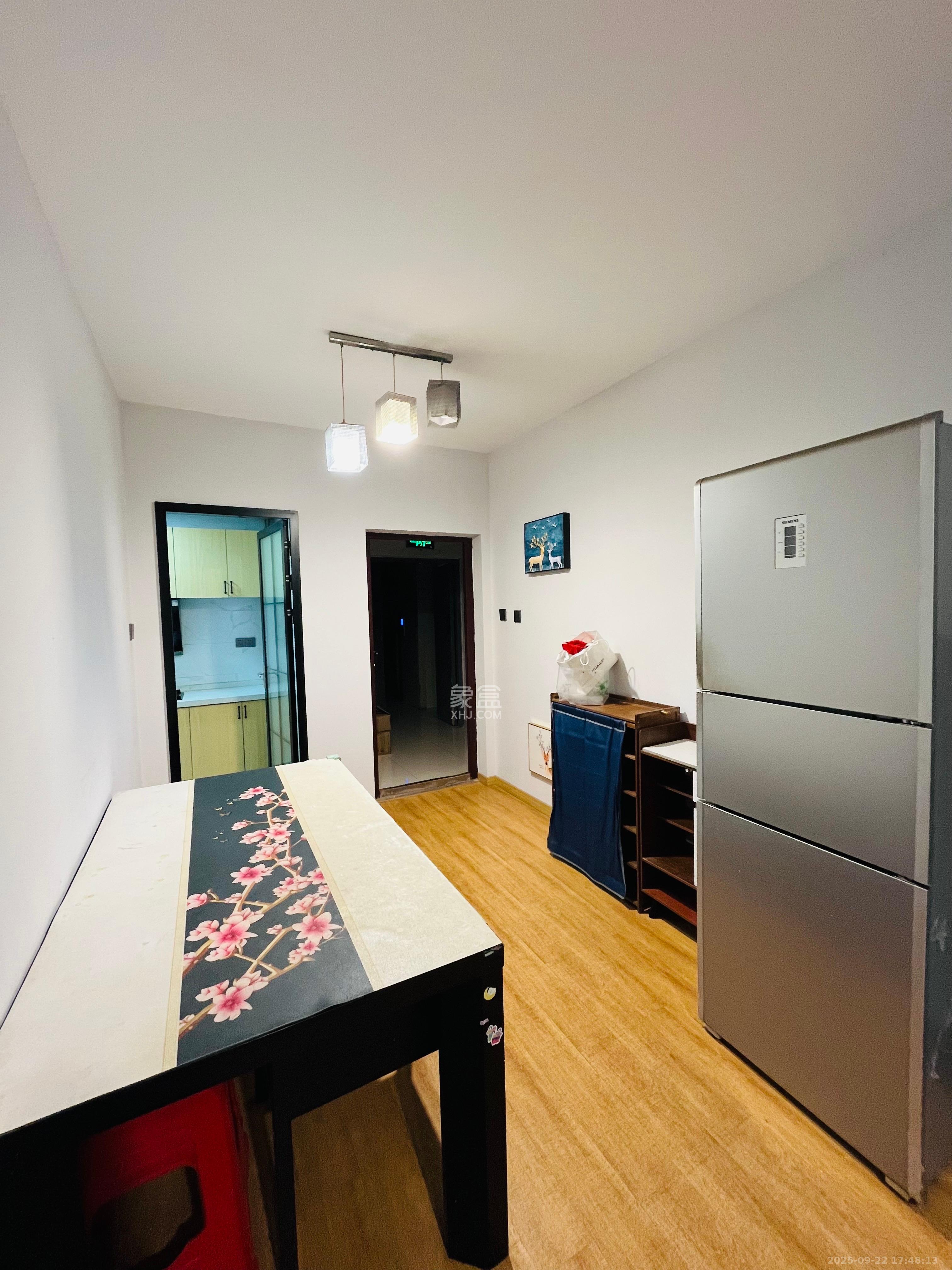 梅溪湖合能璞丽  3室1厅1卫    2500.0元/月室内图