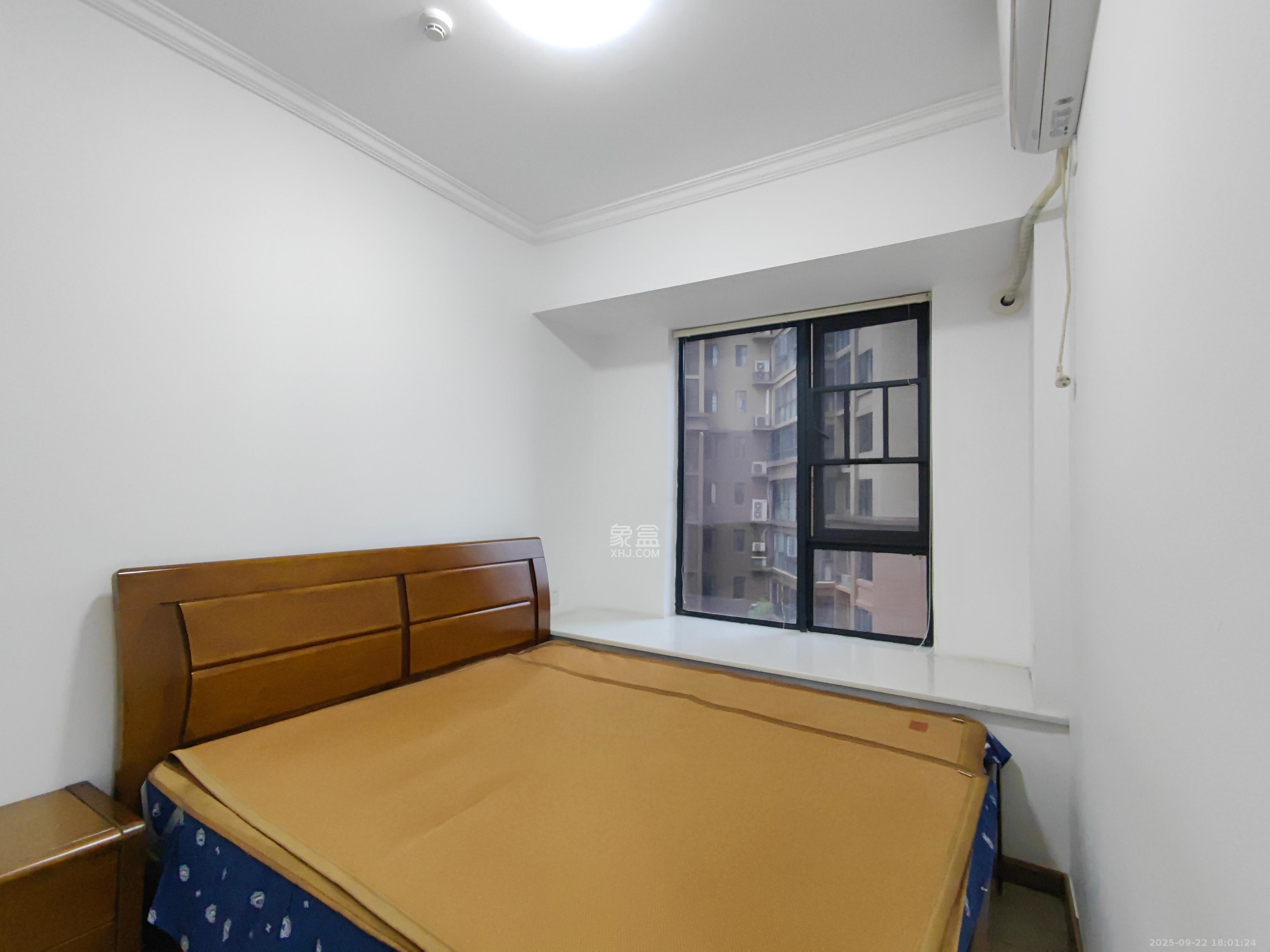 中建梅溪湖中心  3室2厅1卫    2900.0元/月室内图