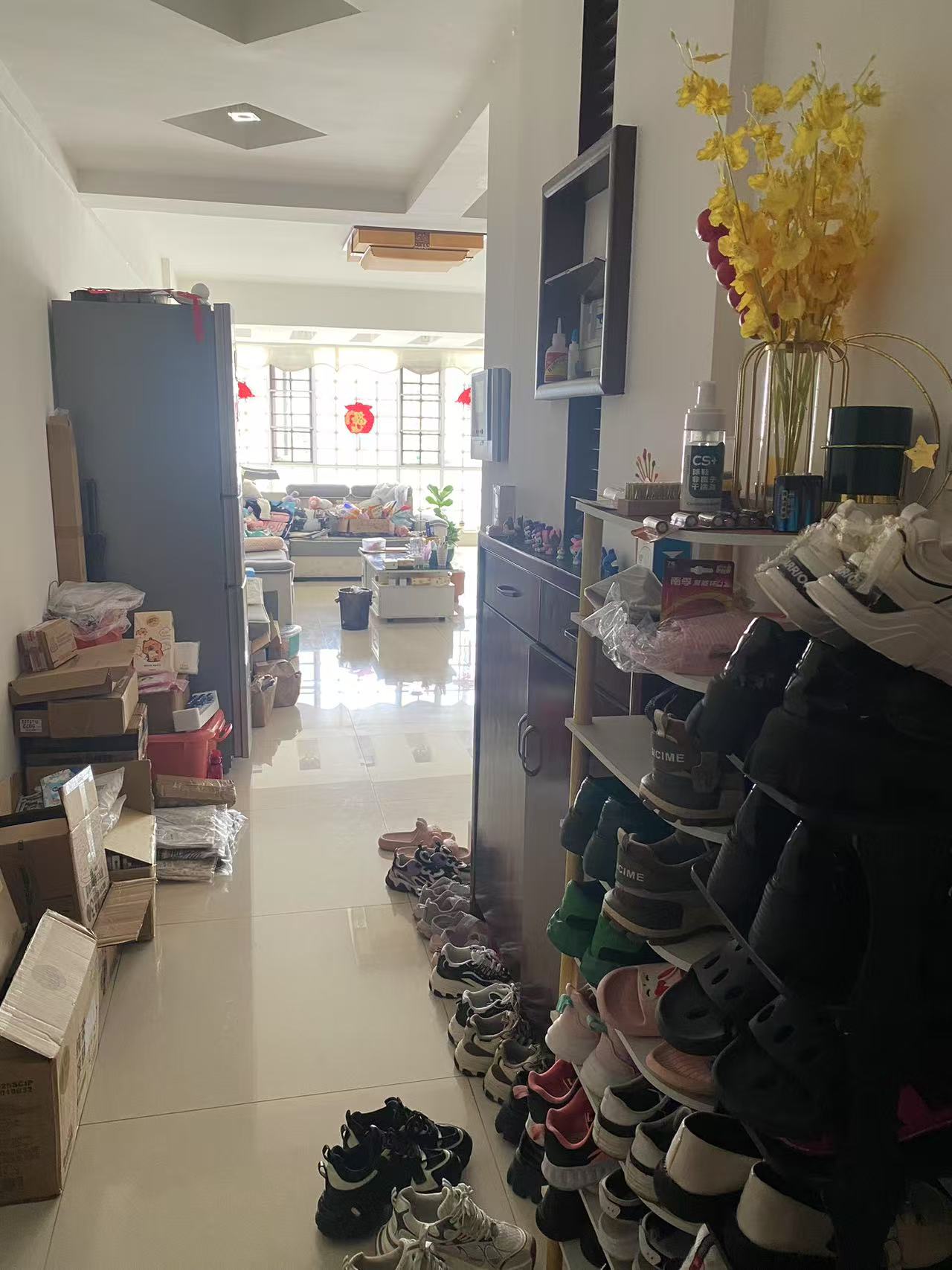 置地花园 3室2厅2卫 4000.0元/月 置地花园 3室2厅2卫 4000.0元/月室内图