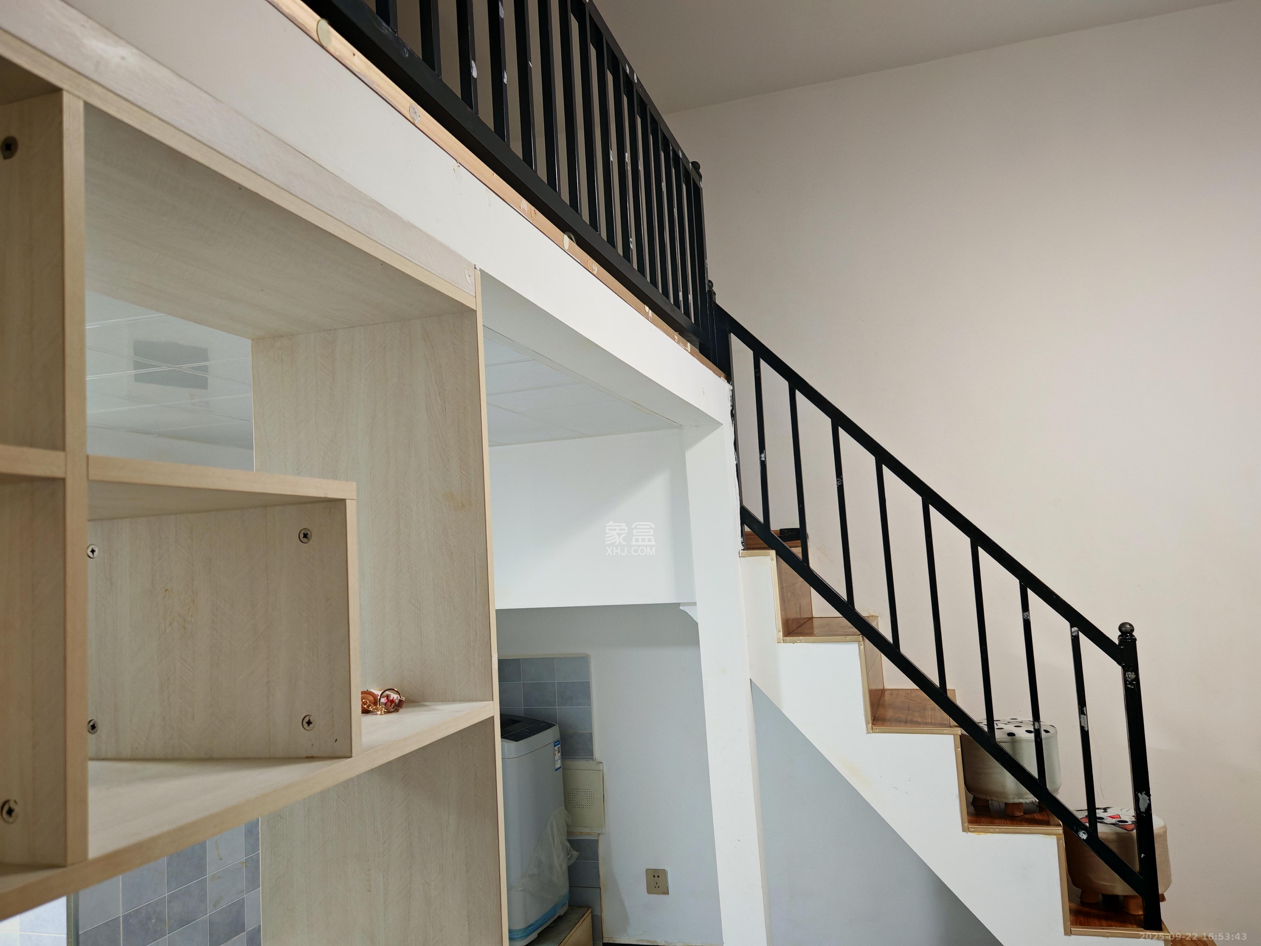 绿地之窗   64.0㎡      1400.0元/月室内图