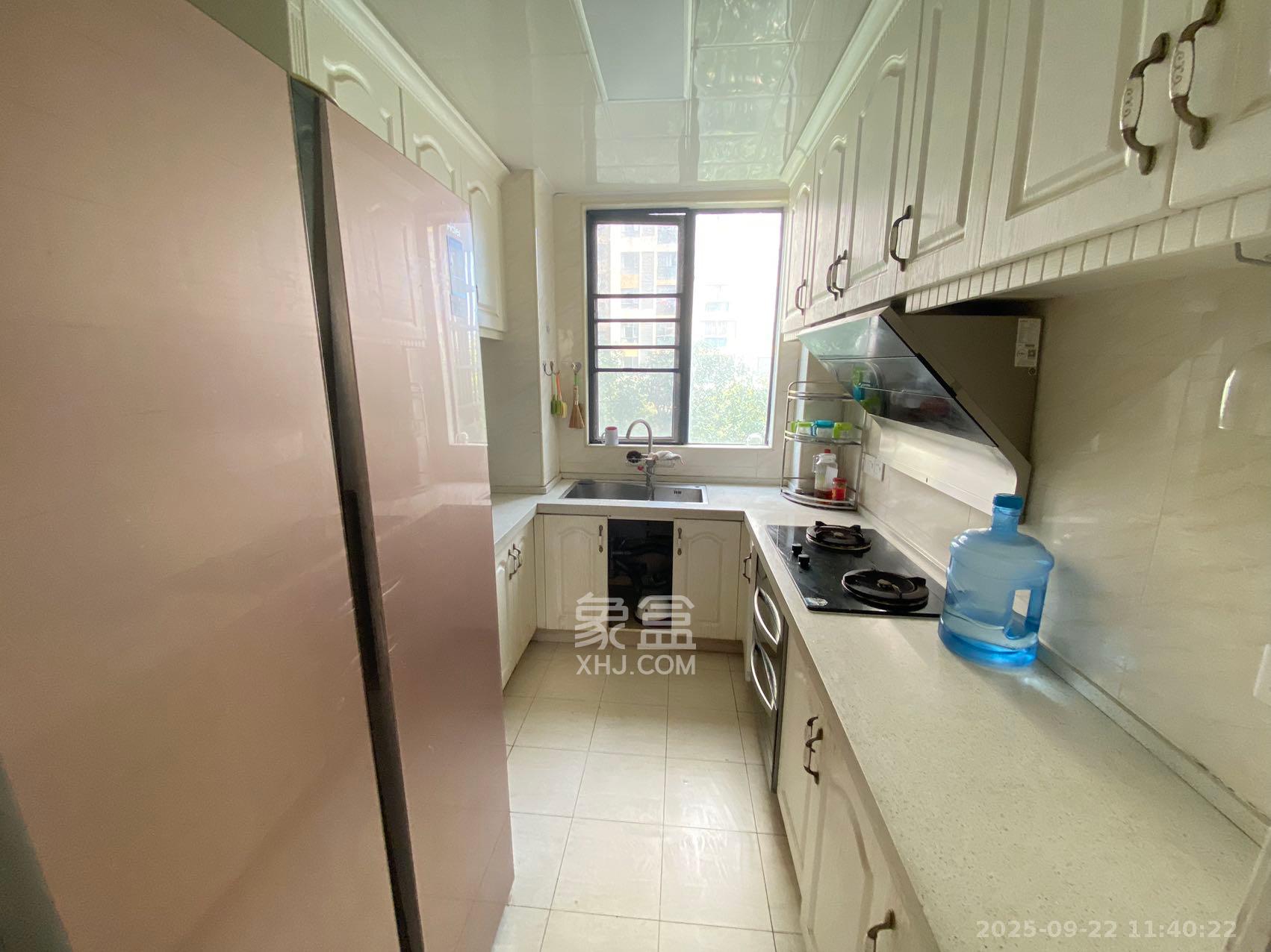 云栖谷 3室2厅2卫 2200.0元/月 云栖谷 3室2厅2卫 2200.0元/月室内图