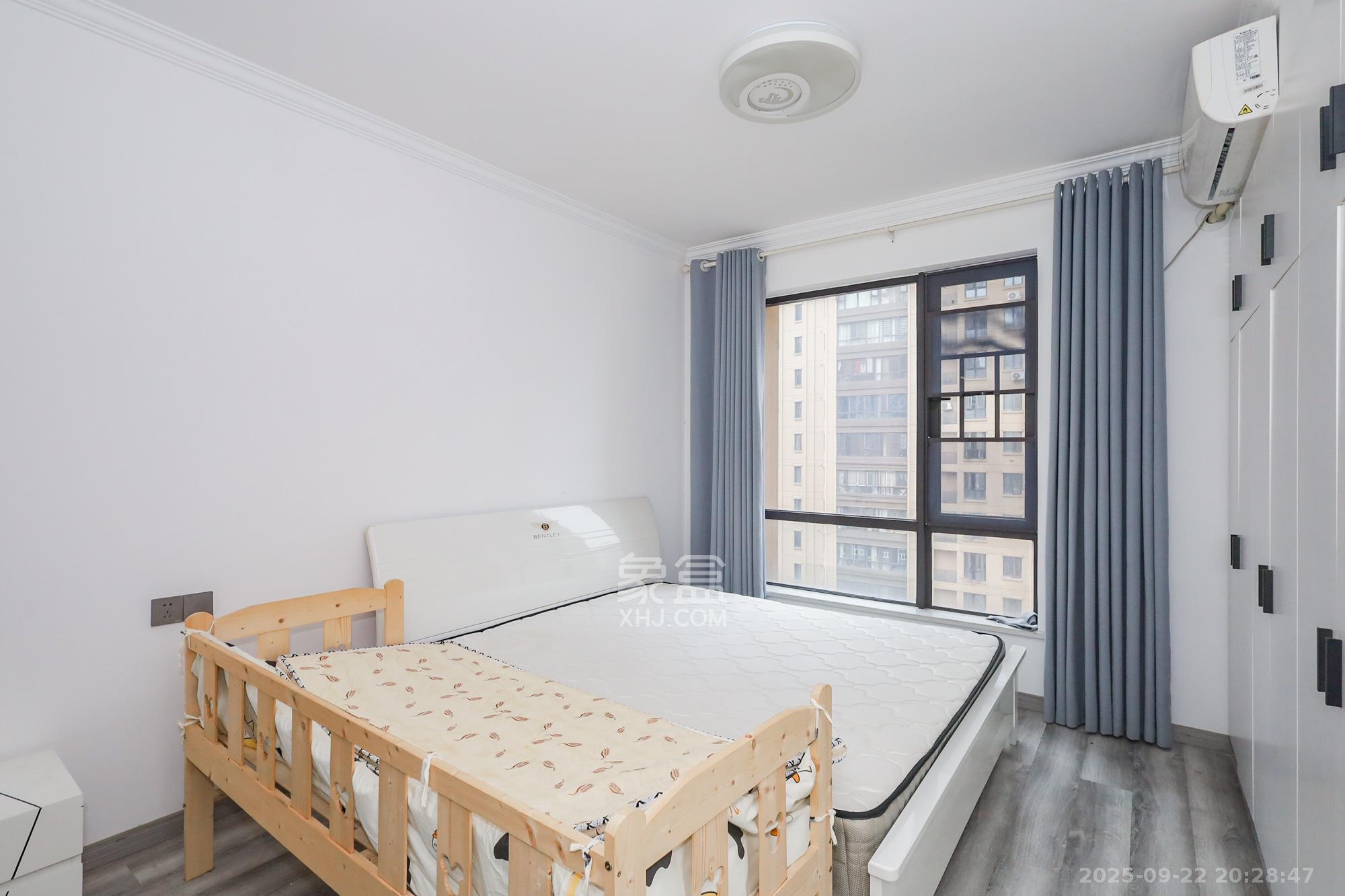 协信星澜汇 4室2厅2卫 172.0万 协信星澜汇 4室2厅2卫 172.0万卧室