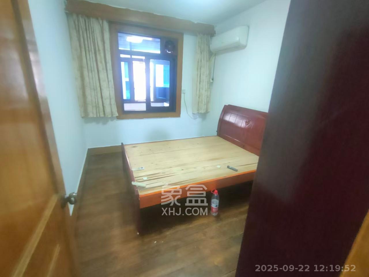 杜家塘小区 2室1厅1卫 1600.0元/月 杜家塘小区 2室1厅1卫 1600.0元/月室内图