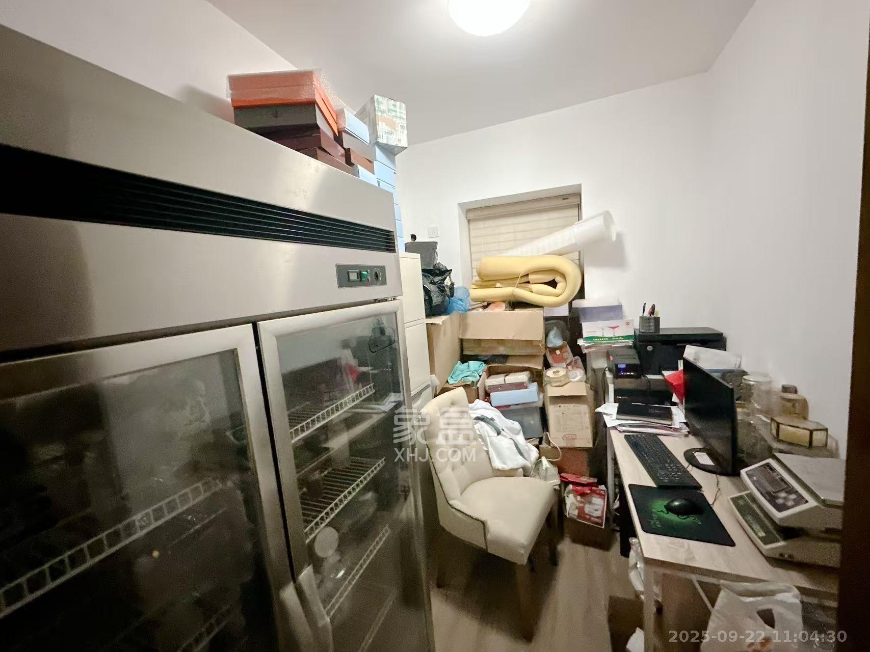 潮宗御苑  4室2厅2卫    6000.0元/月室内图