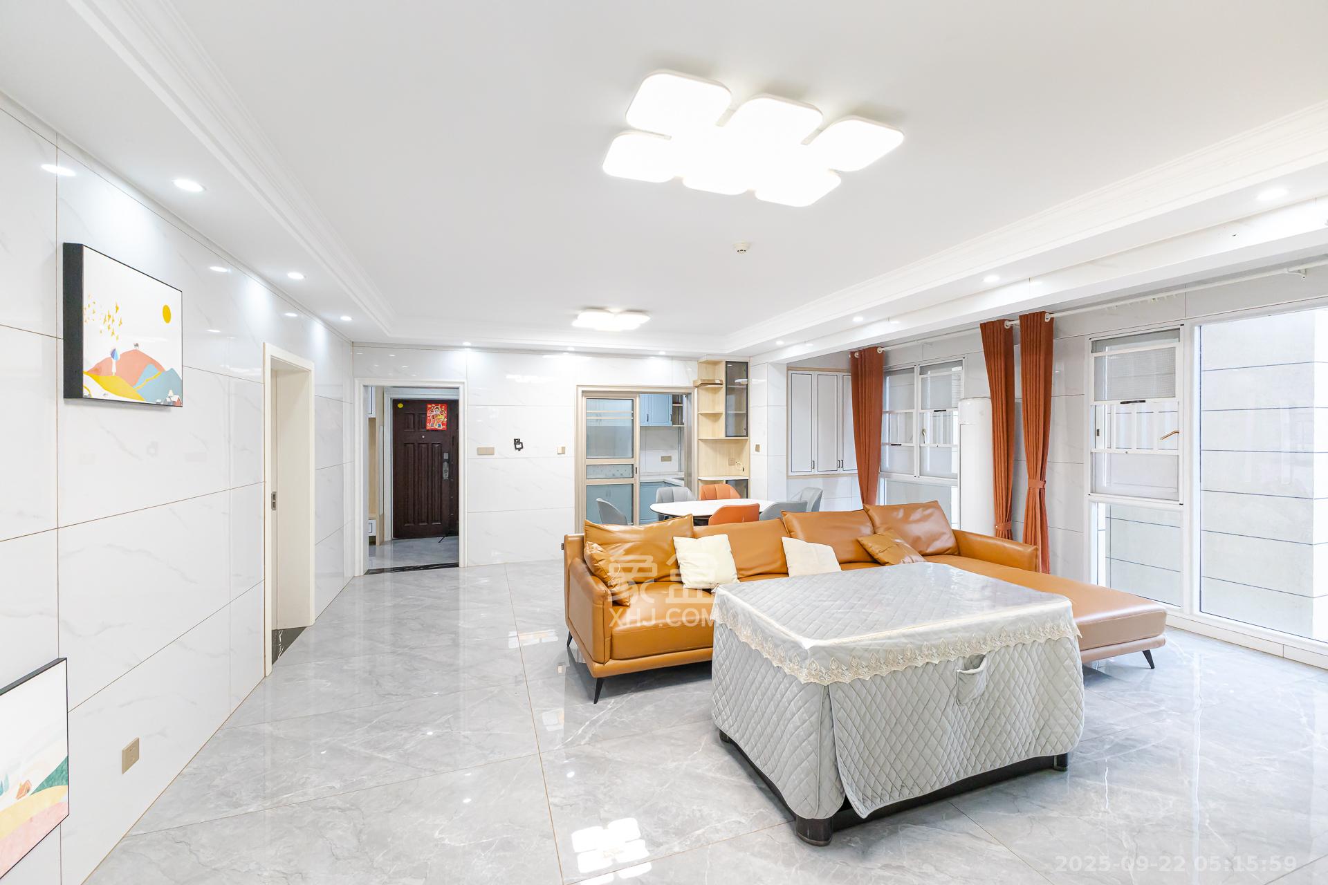 明发阅江悦府  4室2厅2卫    86.8万 明发阅江悦府  4室2厅2卫    86.8万