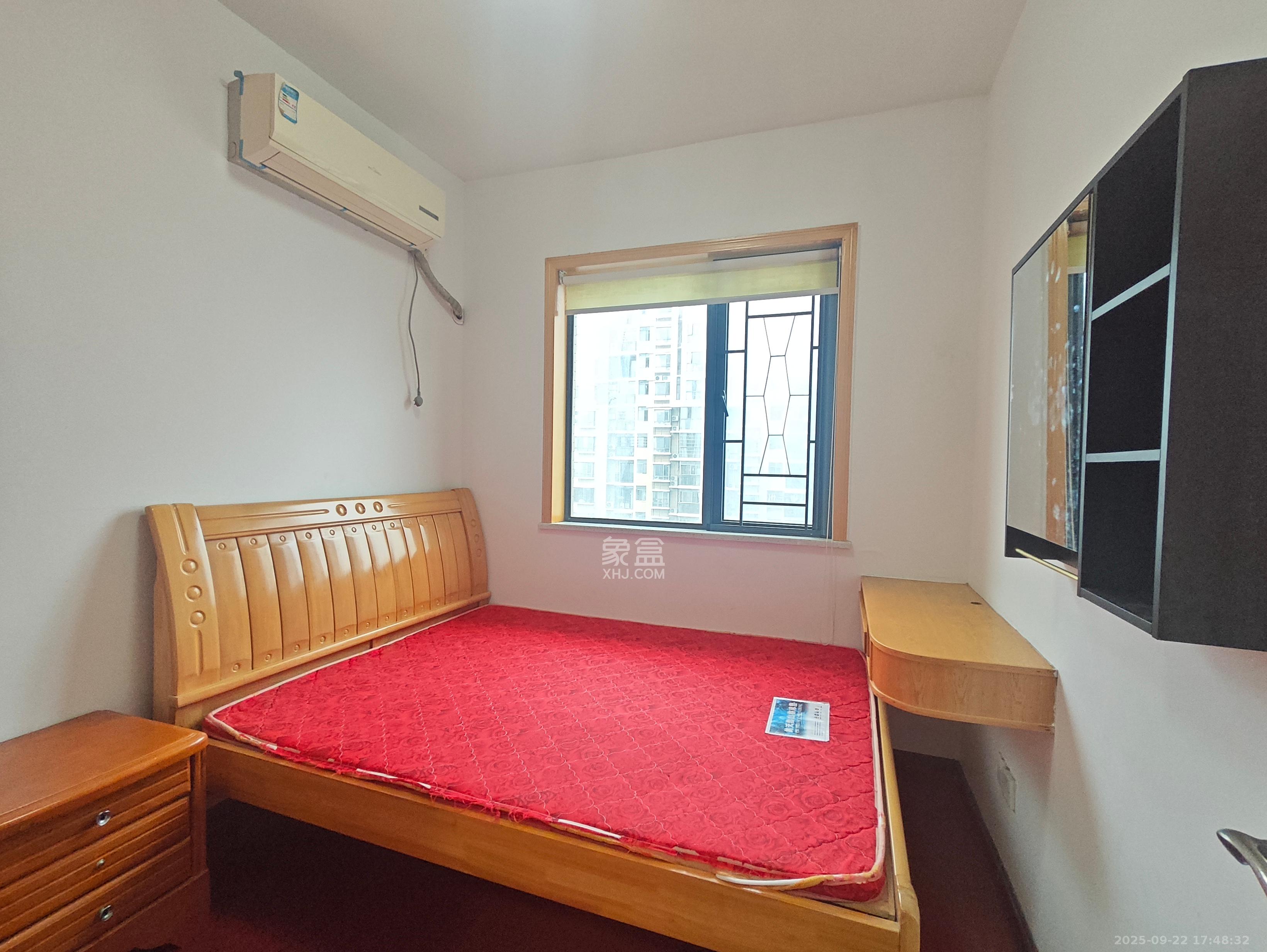 中国铁建国际城一期  3室2厅1卫    1700.0元/月室内图