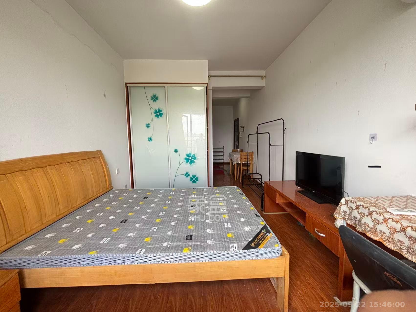 高升金典  1室1厅1卫    1500.0元/月室内图