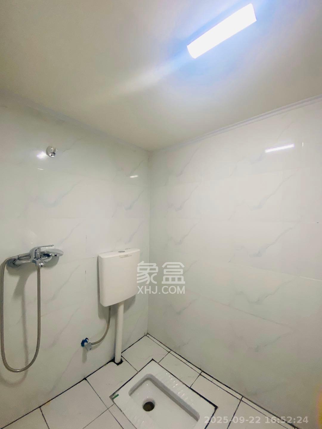 龙湖湘江星座(祺鑫星座公寓) 1室1厅1卫 1200.0元/月 龙湖湘江星座(祺鑫星座公寓) 1室1厅1卫 1200.0元/月室内图