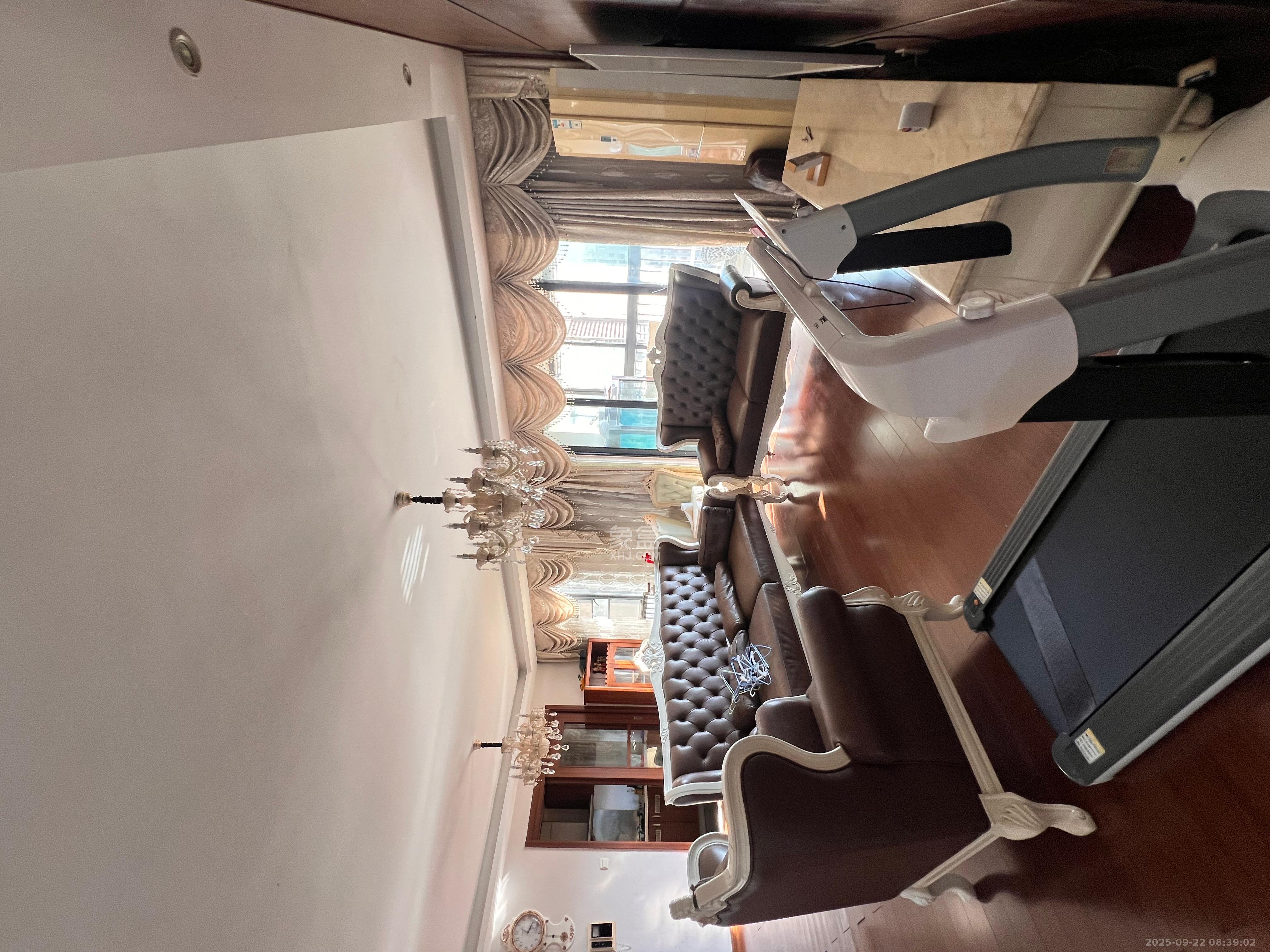 万科城  1室2厅0卫    3000.0元/月 万科城  1室2厅0卫    3000.0元/月