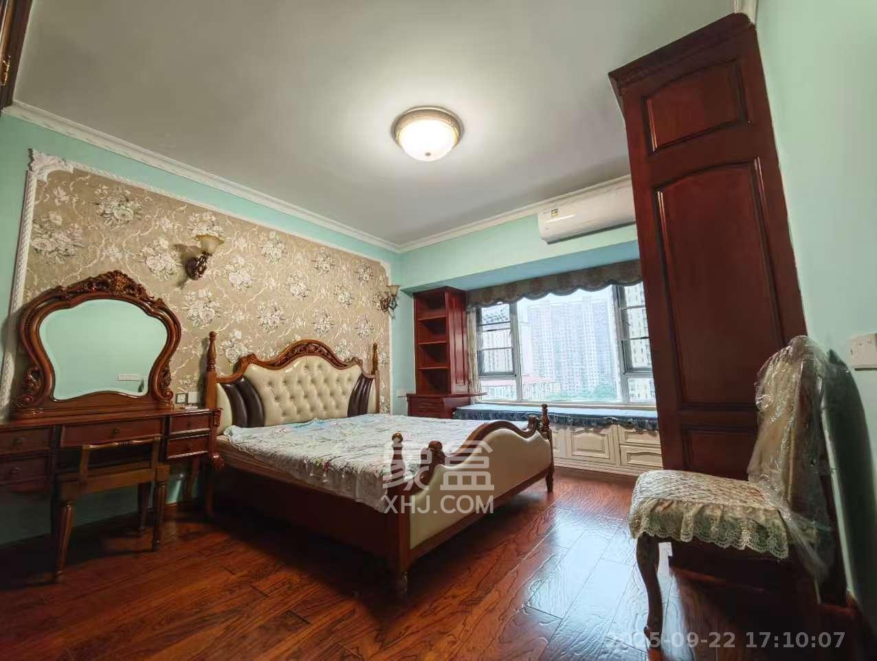 万国城(当代满庭春MOMA)三期 4室2厅2卫 3500.0元/月 万国城(当代满庭春MOMA)三期 4室2厅2卫 3500.0元/月室内图