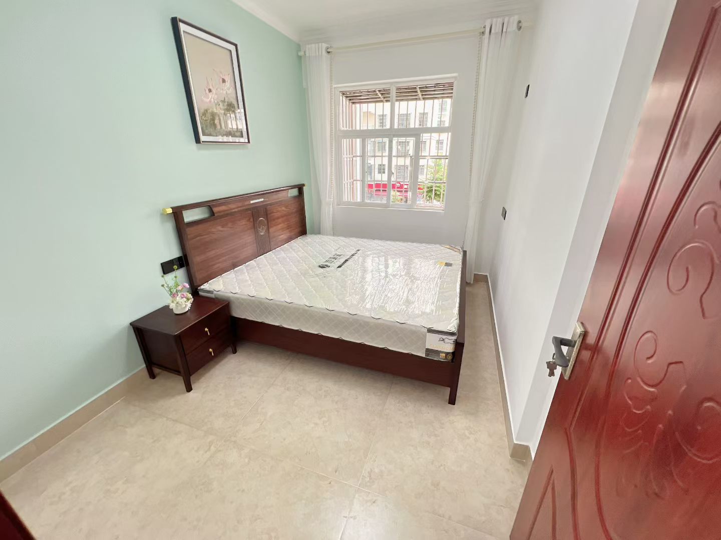 宝泰温泉花园 3室2厅1卫 128.0万 宝泰温泉花园 3室2厅1卫 128.0万客厅