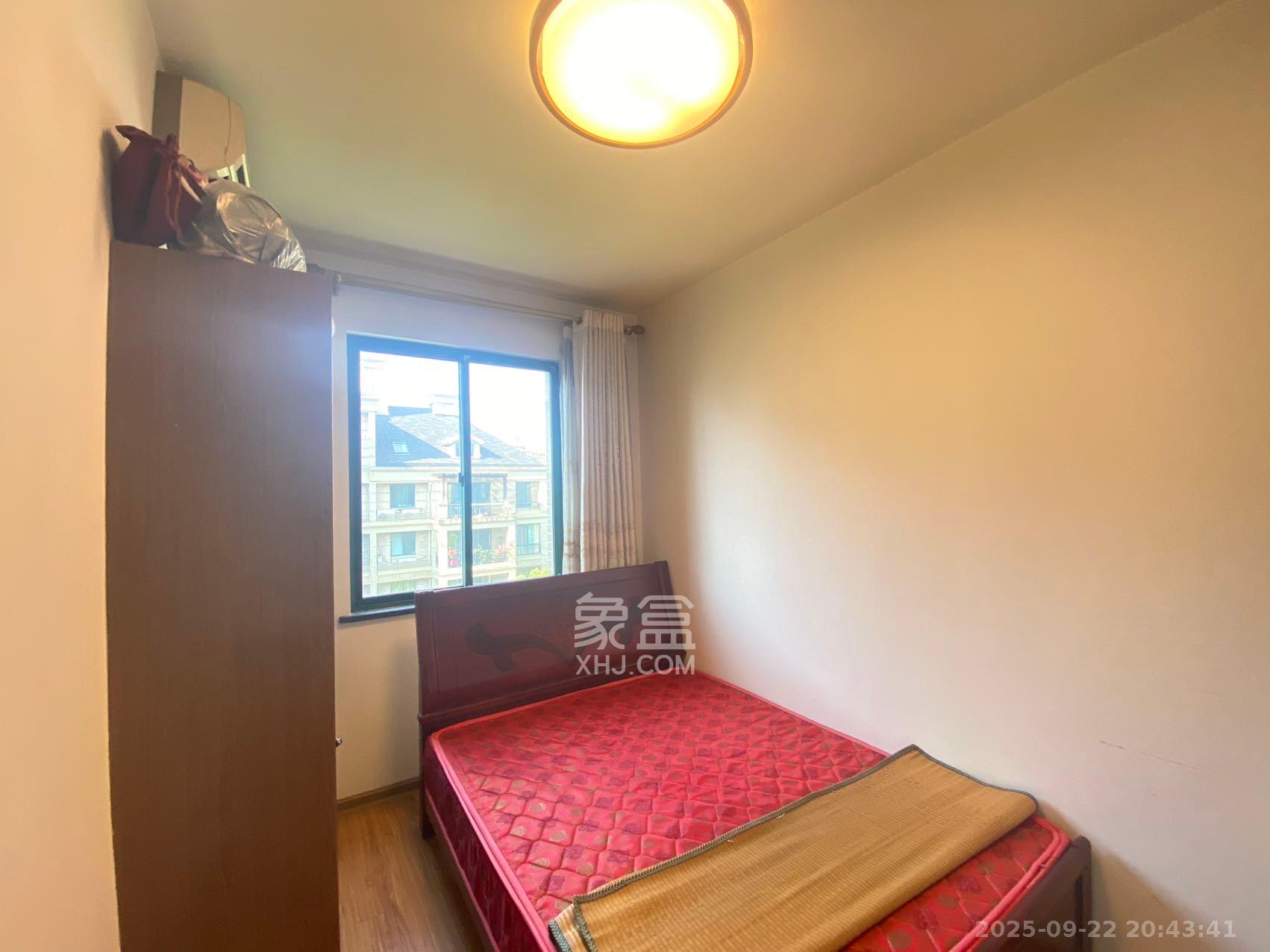 星城世家  4室2厅2卫    4200.0元/月室内图