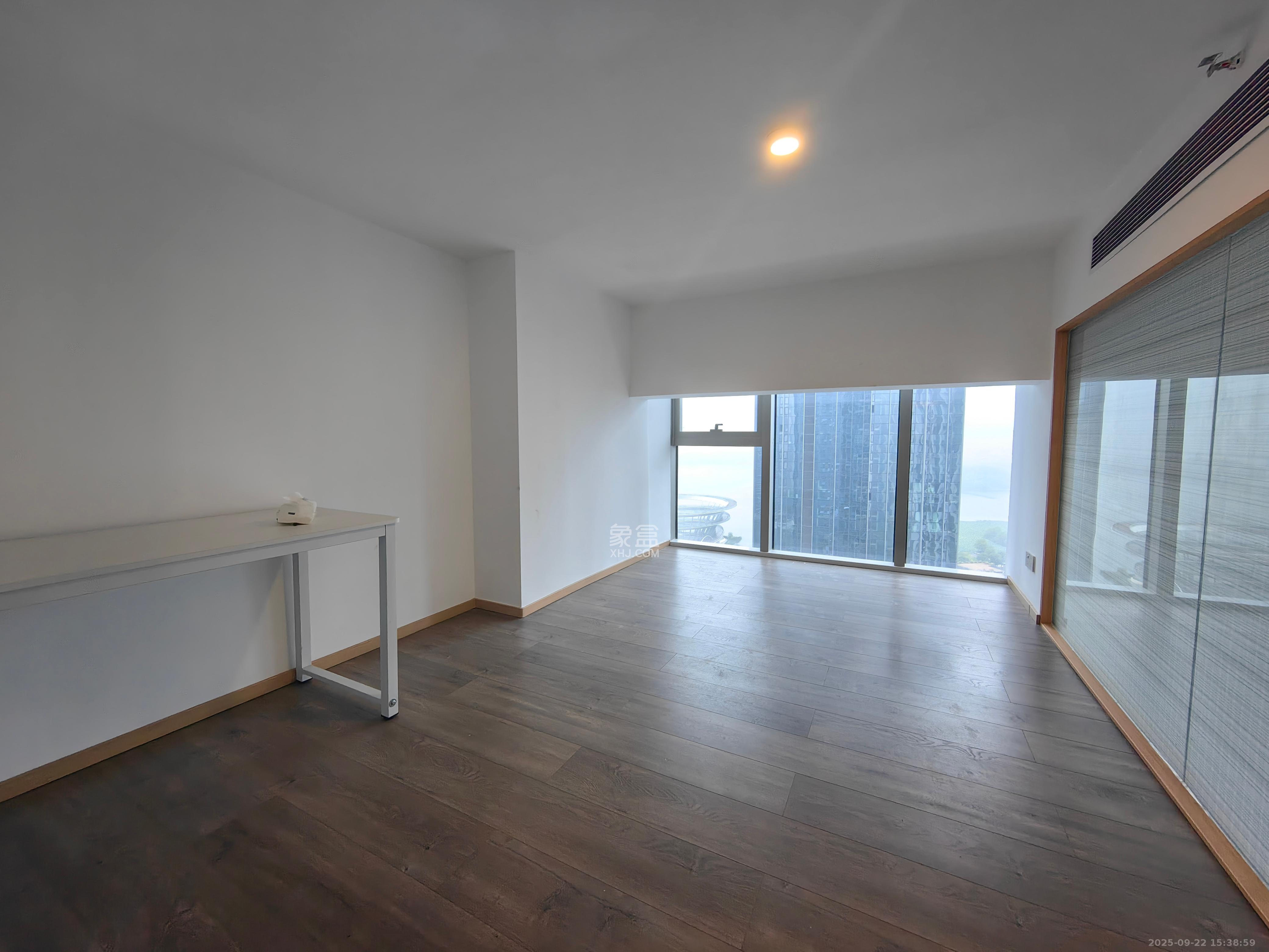 正荣梅溪紫阙台  2室1厅1卫    3000.0元/月室内图