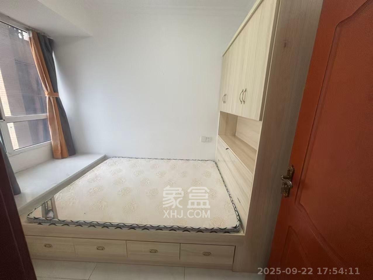 丰园城（鄱阳小区二期）  3室2厅1卫    1800.0元/月室内图