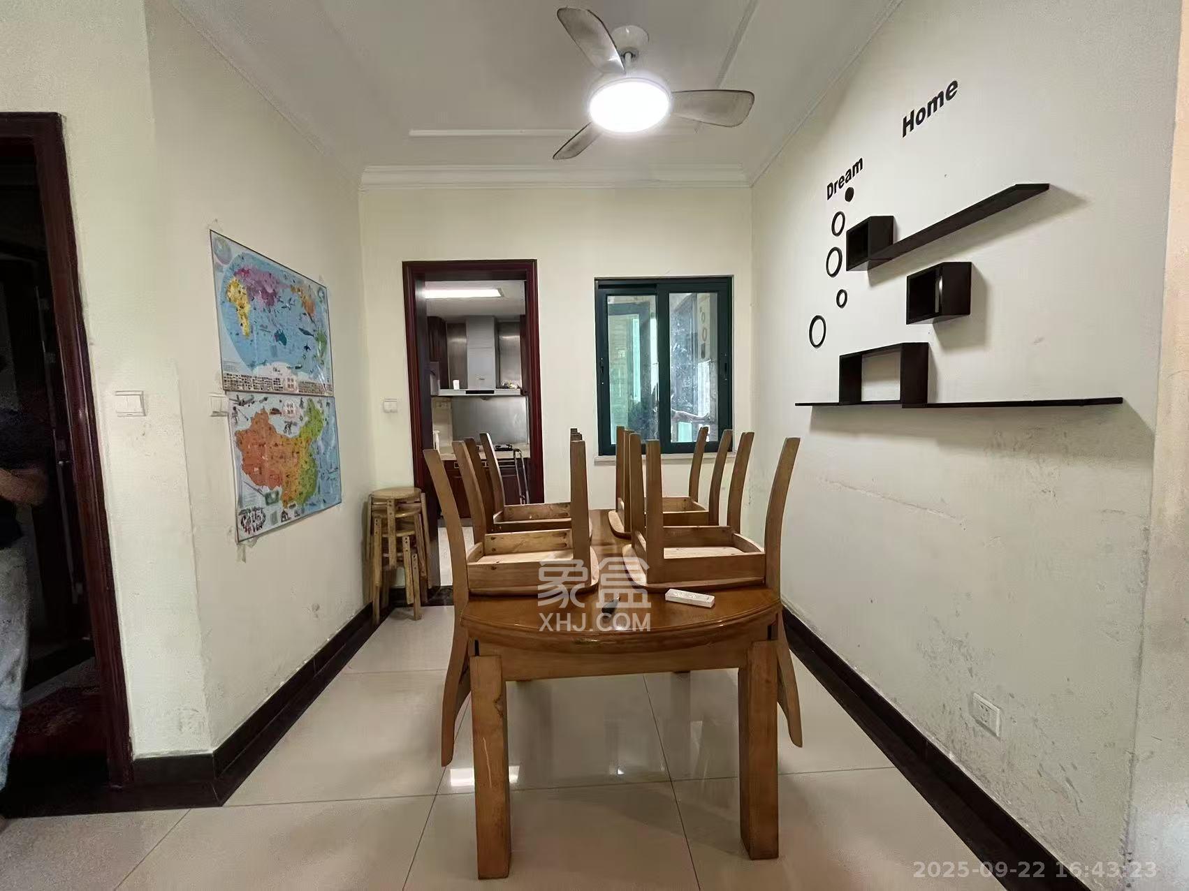 恒大翡翠华庭 3室2厅1卫 2050.0元/月 恒大翡翠华庭 3室2厅1卫 2050.0元/月室内图