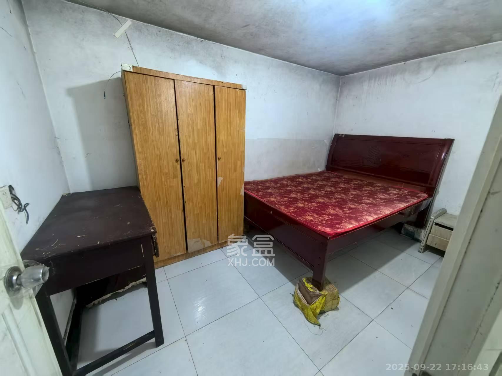 恩瑞麓山名园(龙王港小区) 1室0厅1卫 800.0元/月 恩瑞麓山名园(龙王港小区) 1室0厅1卫 800.0元/月室内图