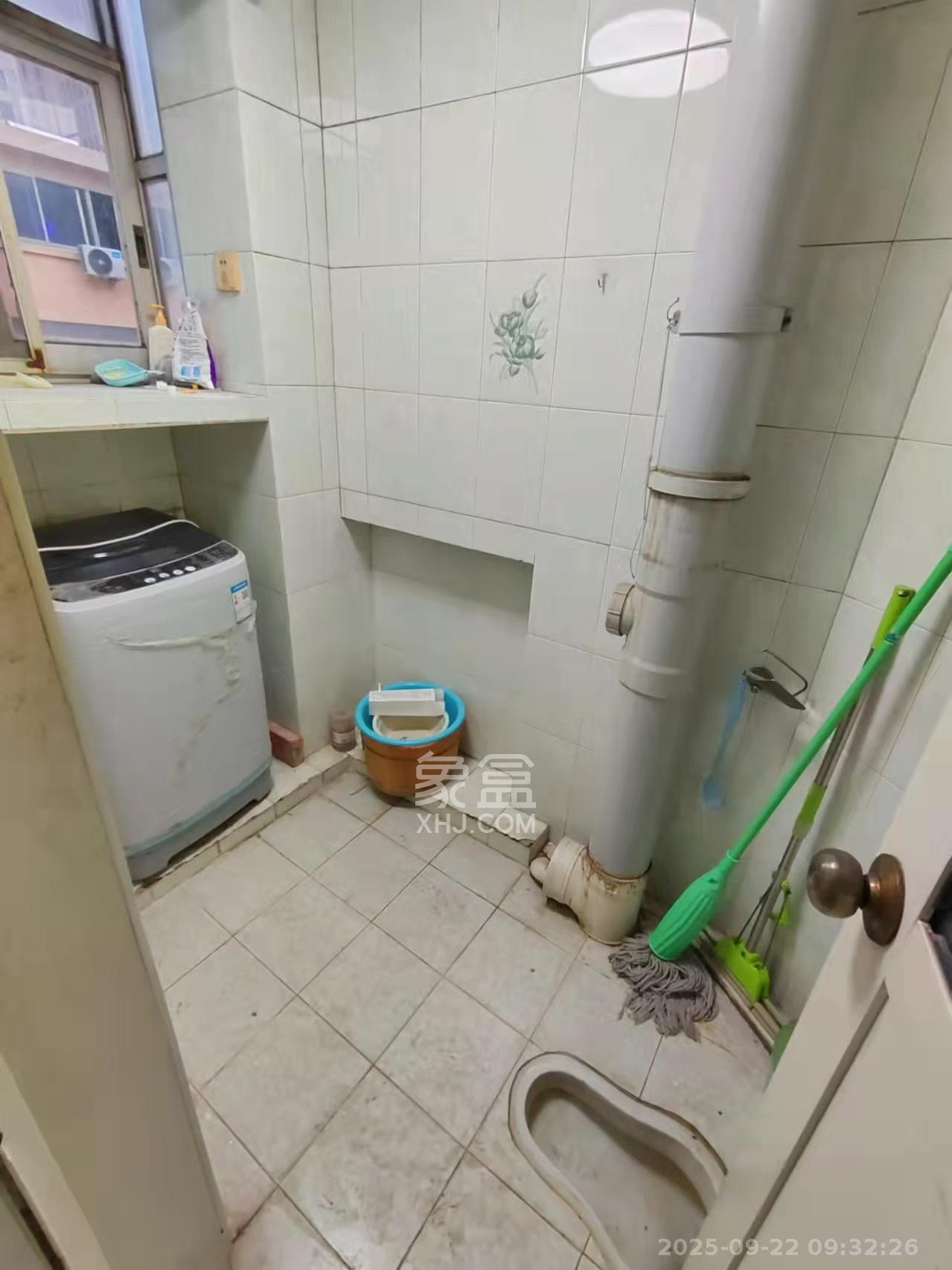 袁家岭省煤炭厅宿舍(芙蓉区省煤炭局小区) 1室0厅0卫 1600.0元/月 袁家岭省煤炭厅宿舍(芙蓉区省煤炭局小区) 1室0厅0卫 1600.0元/月室内图