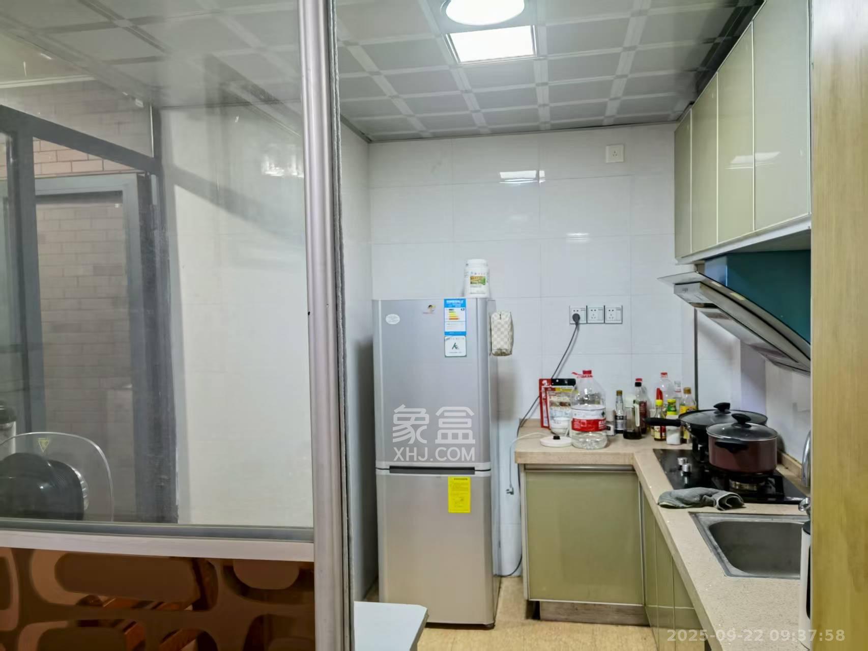 麓谷公馆（涉外国际公馆）  2室2厅1卫    2000.0元/月室内图